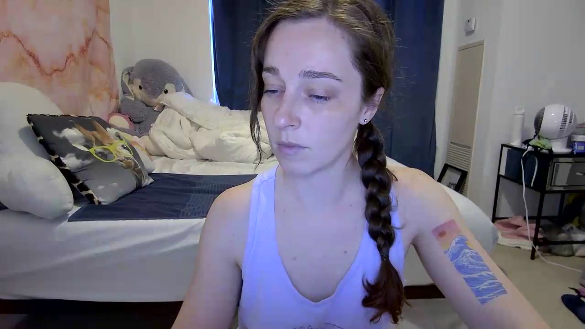 Gallery image thumbnail from Cbearrrr's myfreecams stream on, 05/25/2026, 22:45 image 10 of 20