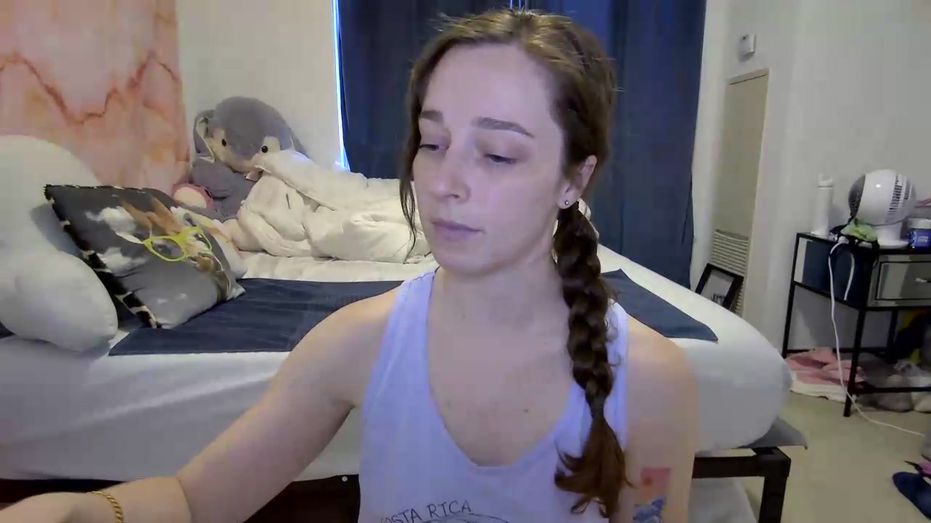 Gallery image thumbnail from Cbearrrr's myfreecams stream on, 05/25/2026, 22:45 image 4 of 20