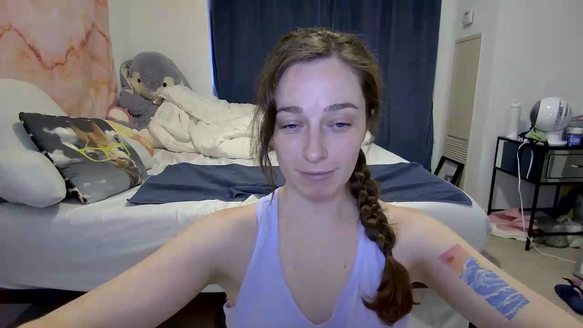 Gallery image thumbnail from Cbearrrr's myfreecams stream on, 05/26/2026, 24:41 image 3 of 20