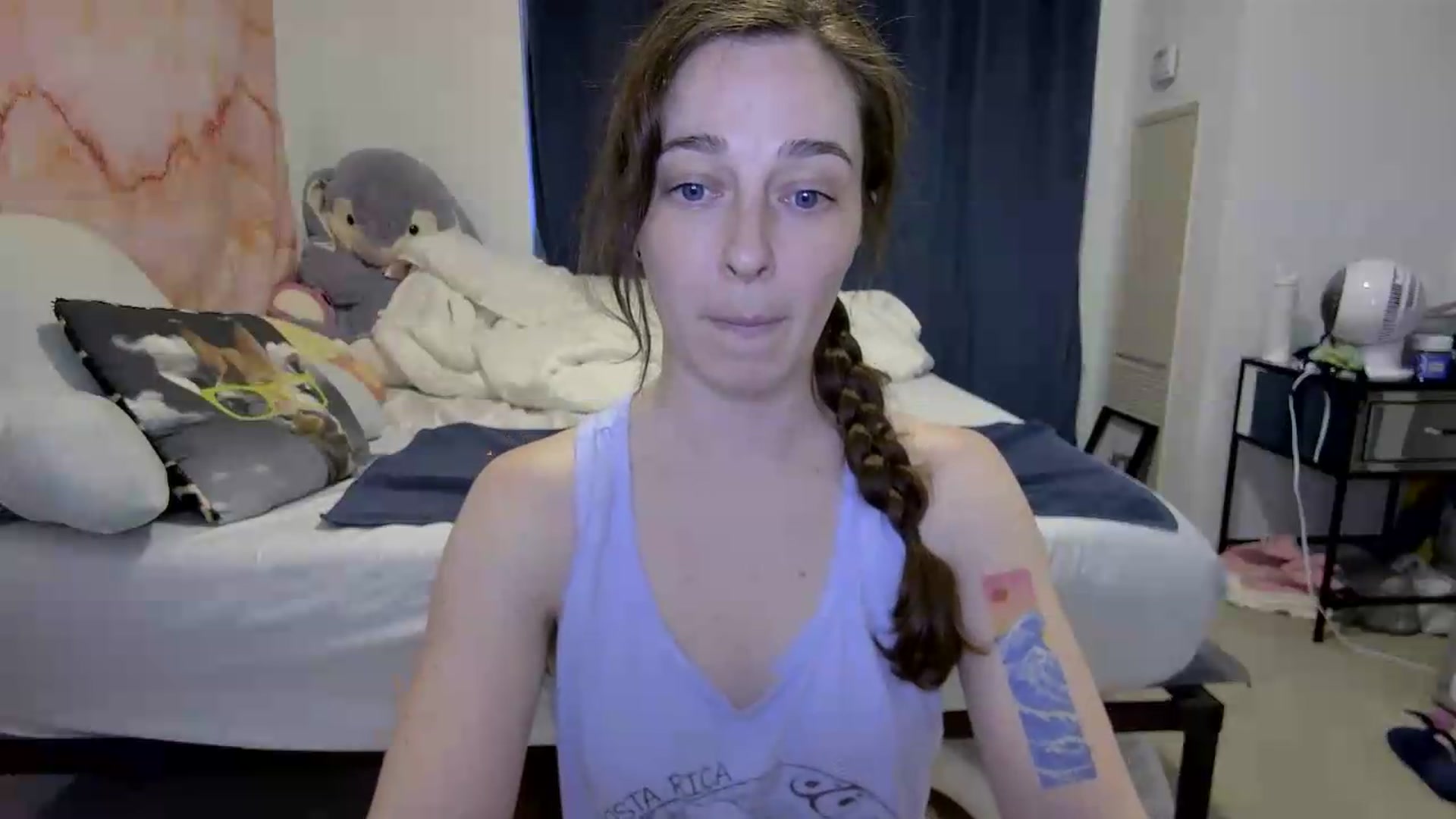Gallery image thumbnail from Cbearrrr's myfreecams stream on, 05/26/2026, 24:41 image 16 of 20