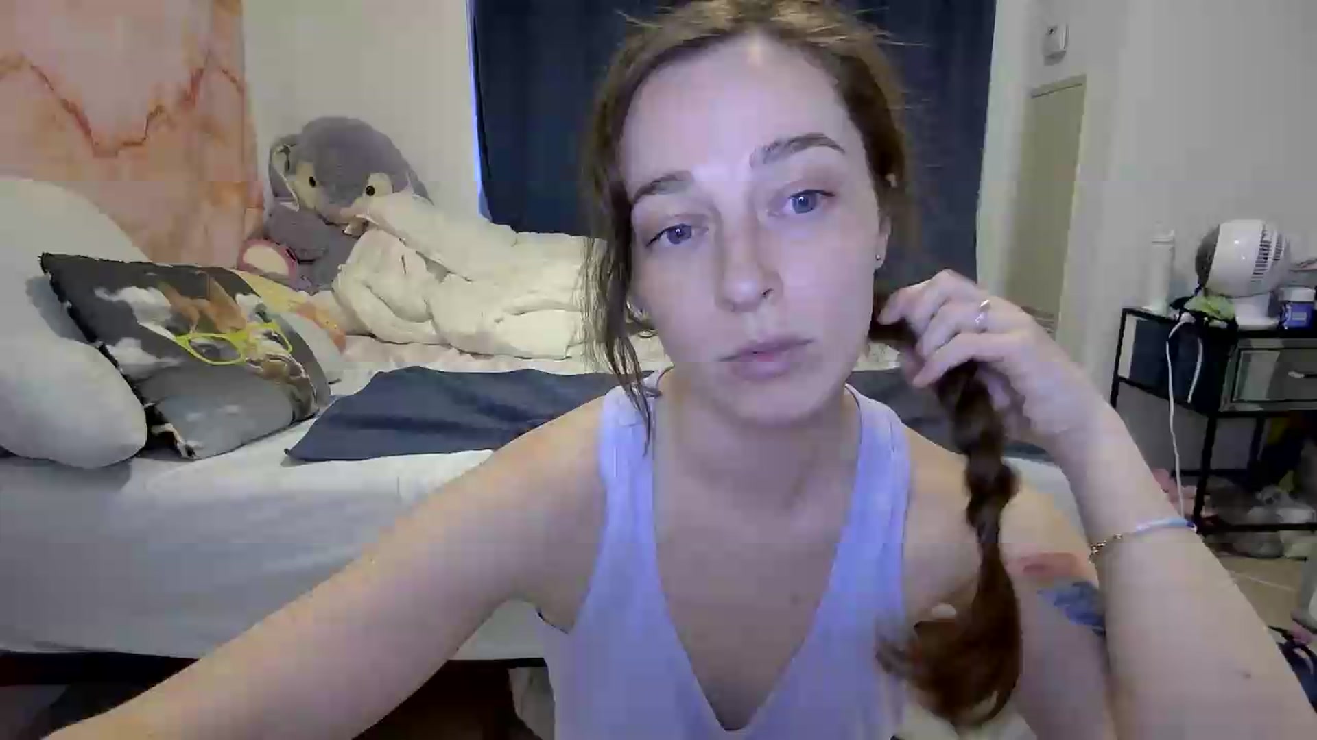 Gallery image thumbnail from Cbearrrr's myfreecams stream on, 05/26/2026, 24:41 image 4 of 20