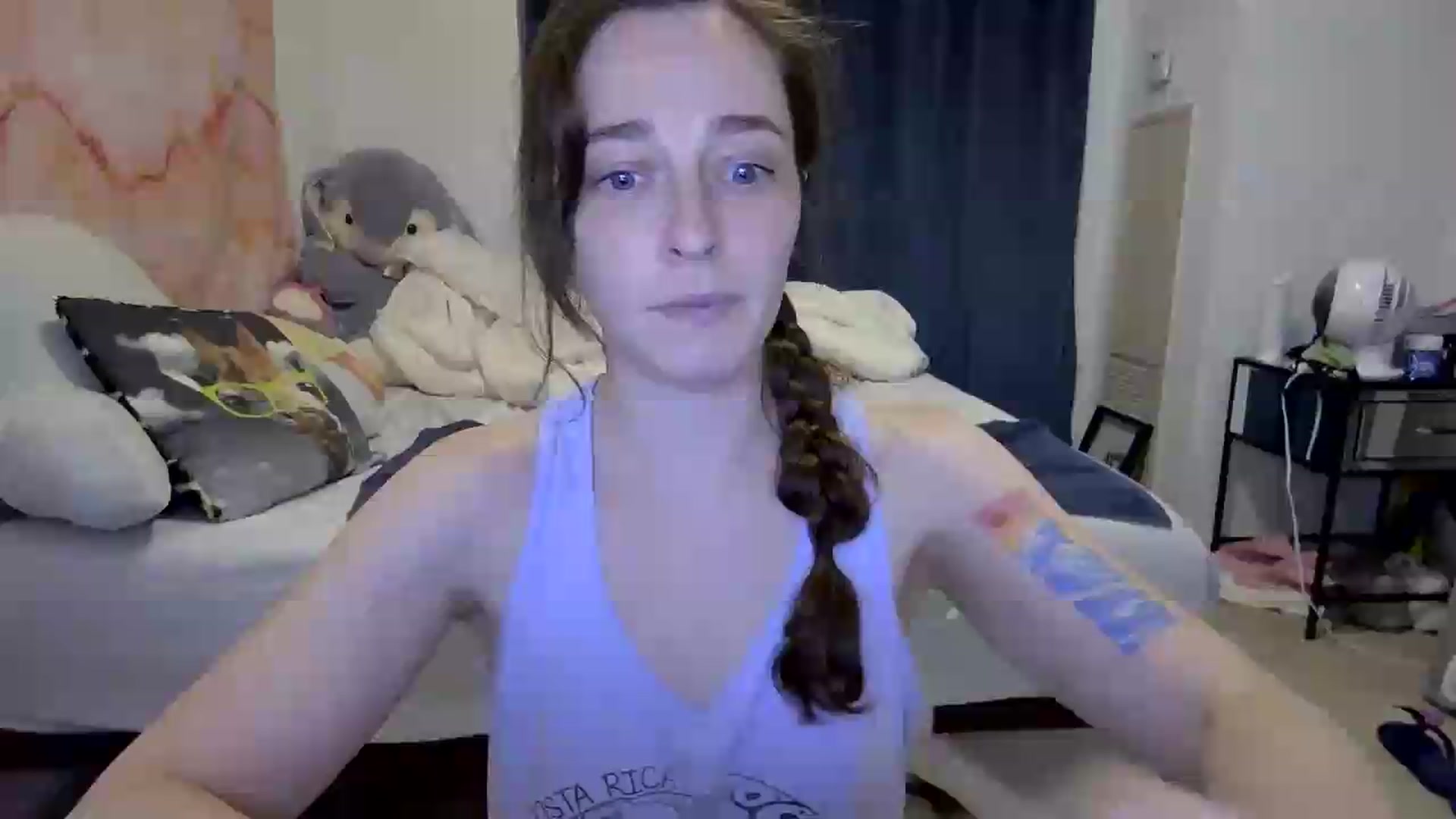 Gallery image thumbnail from Cbearrrr's myfreecams stream on, 05/26/2026, 02:32 image 14 of 20