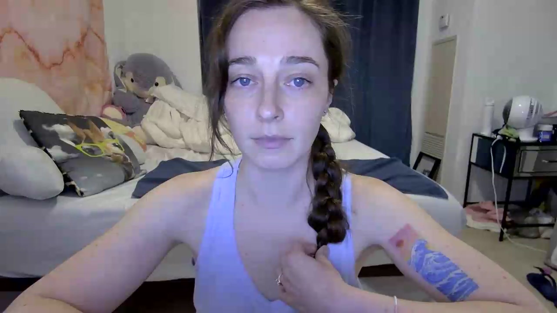 Gallery image thumbnail from Cbearrrr's myfreecams stream on, 05/26/2026, 02:32 image 13 of 20