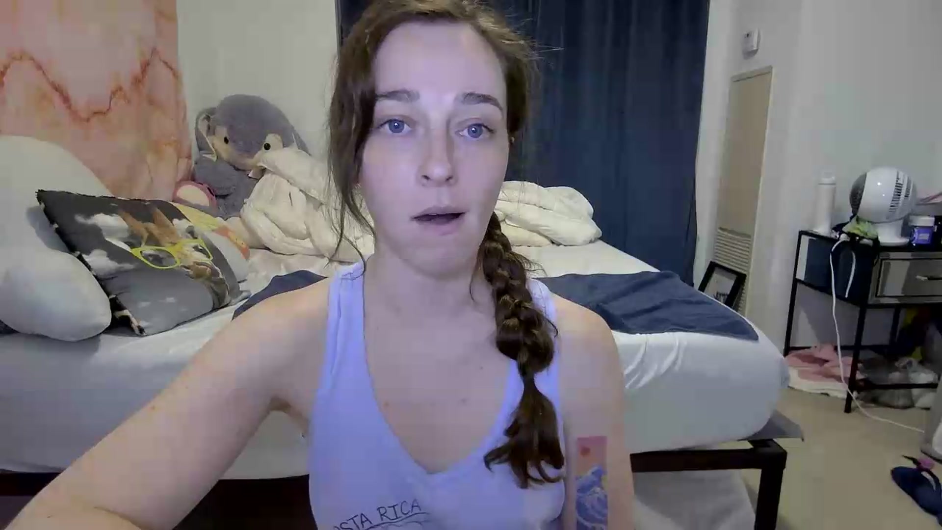 Gallery image thumbnail from Cbearrrr's myfreecams stream on, 05/26/2026, 02:32 image 15 of 20