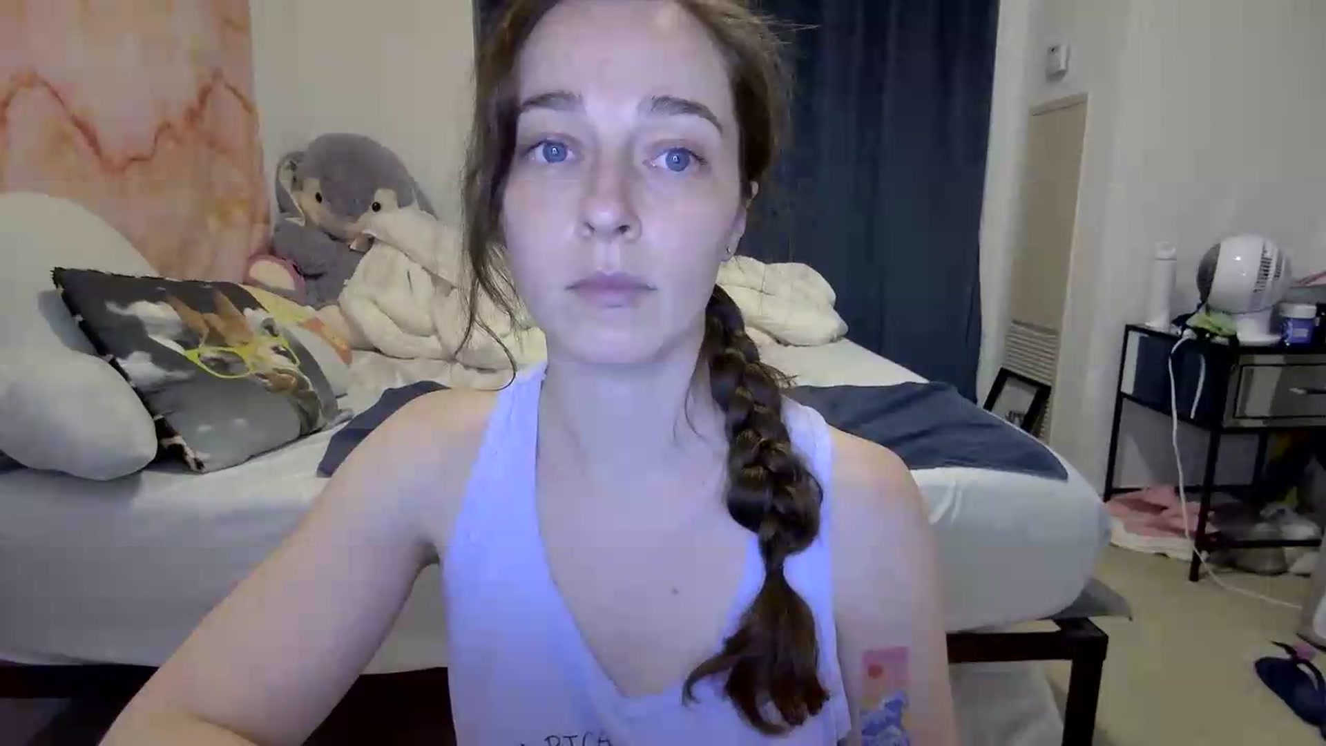 Gallery image thumbnail from Cbearrrr's myfreecams stream on, 05/26/2026, 02:32 image 18 of 20