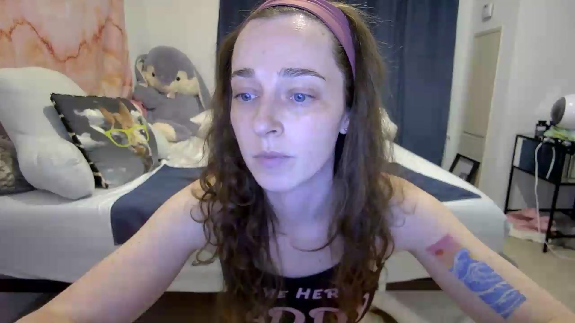 Gallery image thumbnail from Cbearrrr's myfreecams stream on, 05/27/2026, 03:45 image 2 of 20