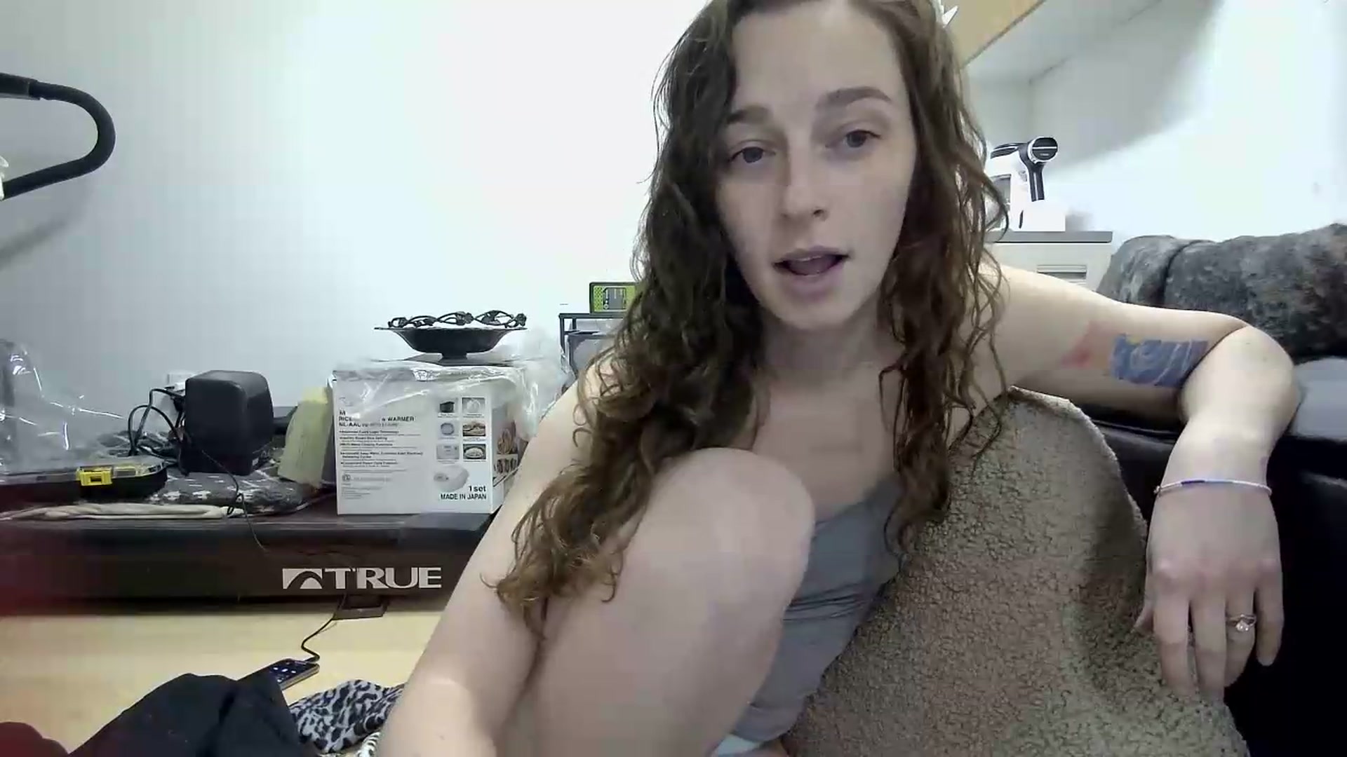 Gallery image thumbnail from Cbearrrr's myfreecams stream on, 06/02/2026, 05:42 image 3 of 20