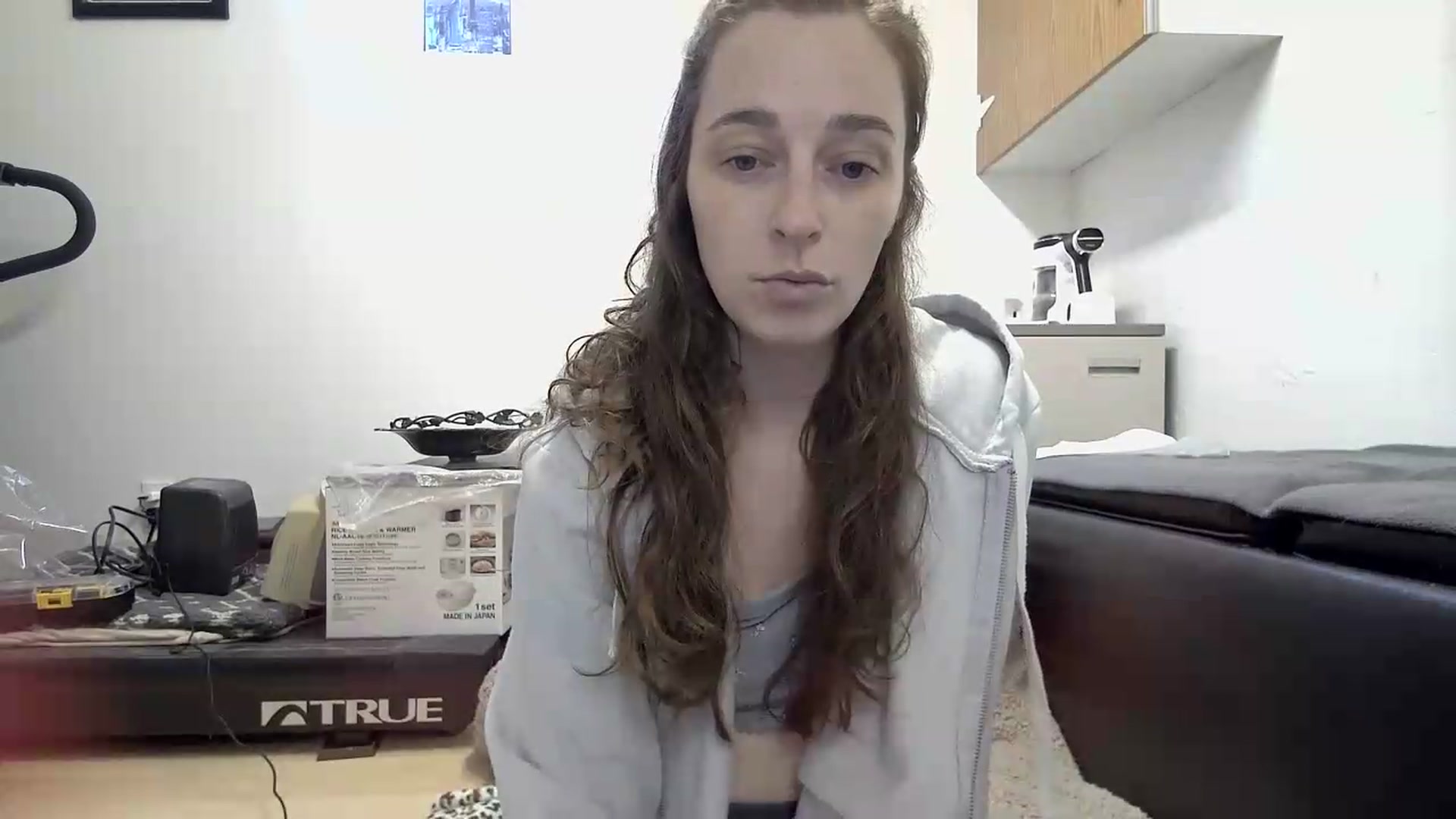 Gallery image thumbnail from Cbearrrr's myfreecams stream on, 06/03/2026, 19:41 image 4 of 20