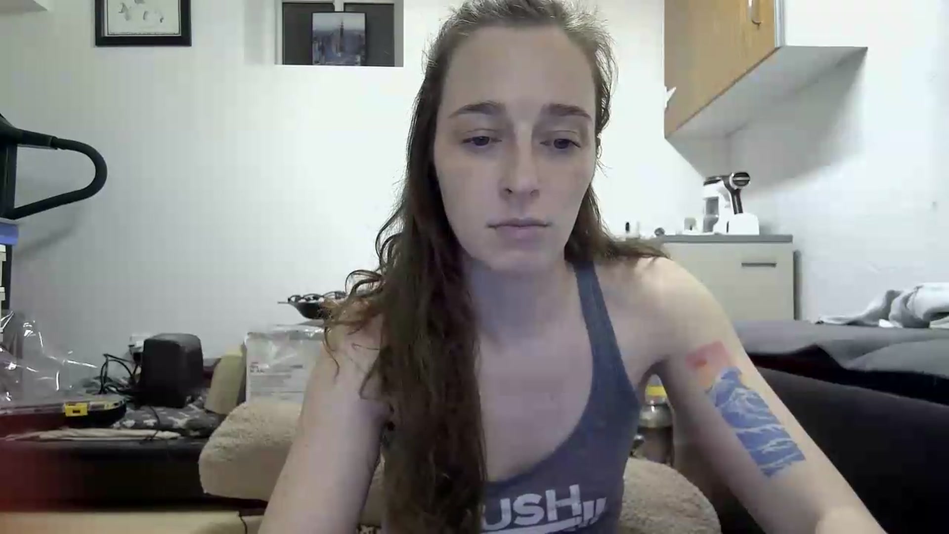 Gallery image thumbnail from Cbearrrr's myfreecams stream on, 06/04/2026, 02:45 image 11 of 20