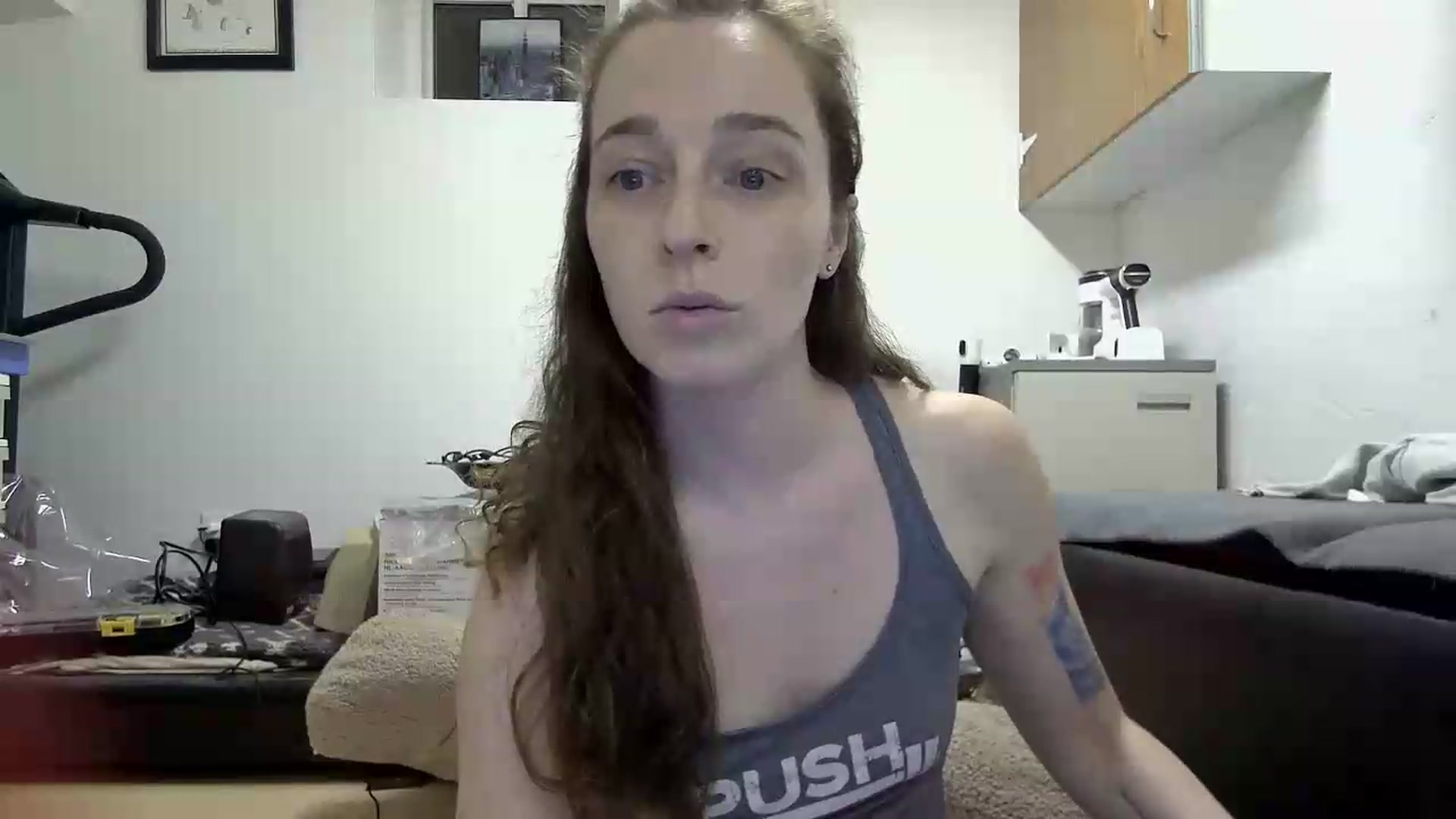 Gallery image thumbnail from Cbearrrr's myfreecams stream on, 06/04/2026, 02:45 image 8 of 20