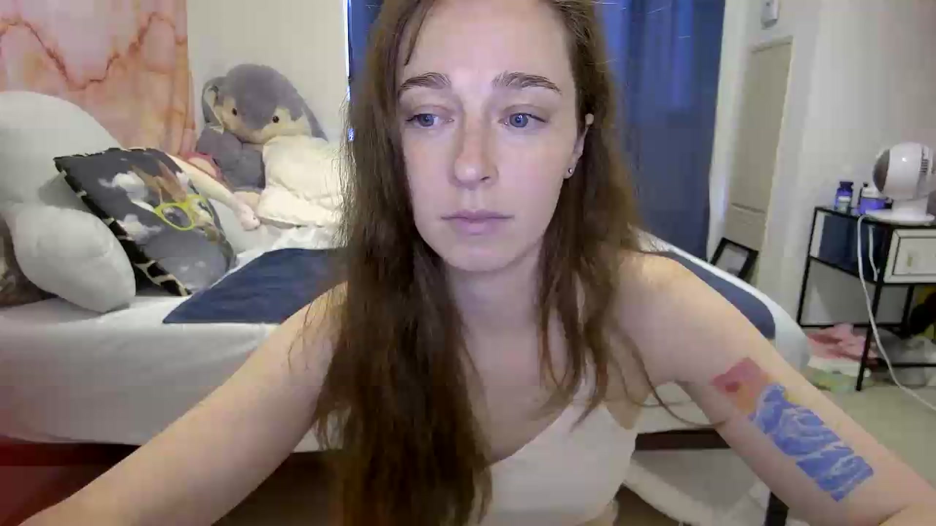 Gallery image thumbnail from Cbearrrr's myfreecams stream on, 06/15/2026, 20:44 image 1 of 20