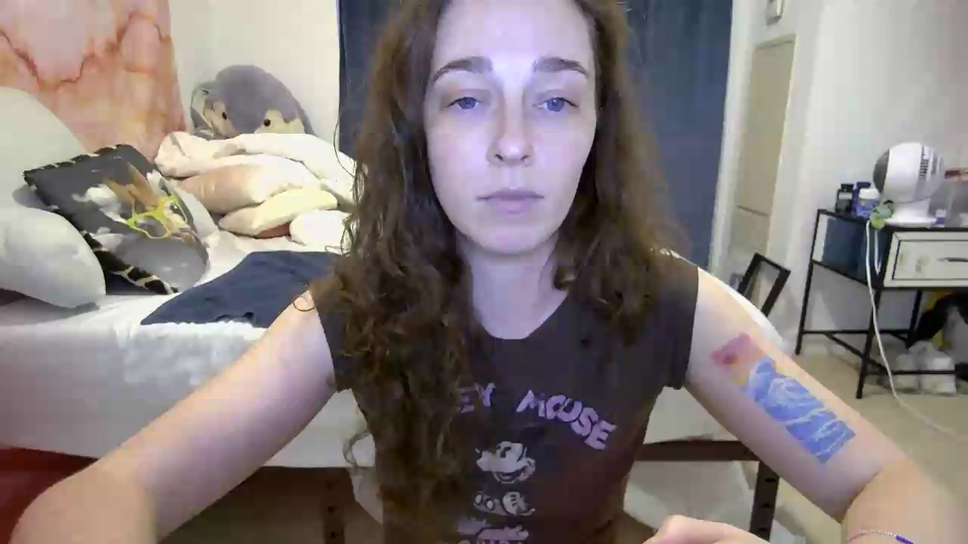 Gallery image thumbnail from Cbearrrr's myfreecams stream on, 06/23/2026, 01:08 image 2 of 20