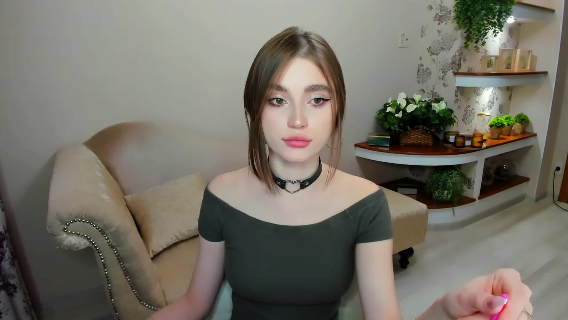 Gallery image thumbnail from CcrystalSoul's myfreecams stream on, 02/02/2023, 11:09 image 19 of 20