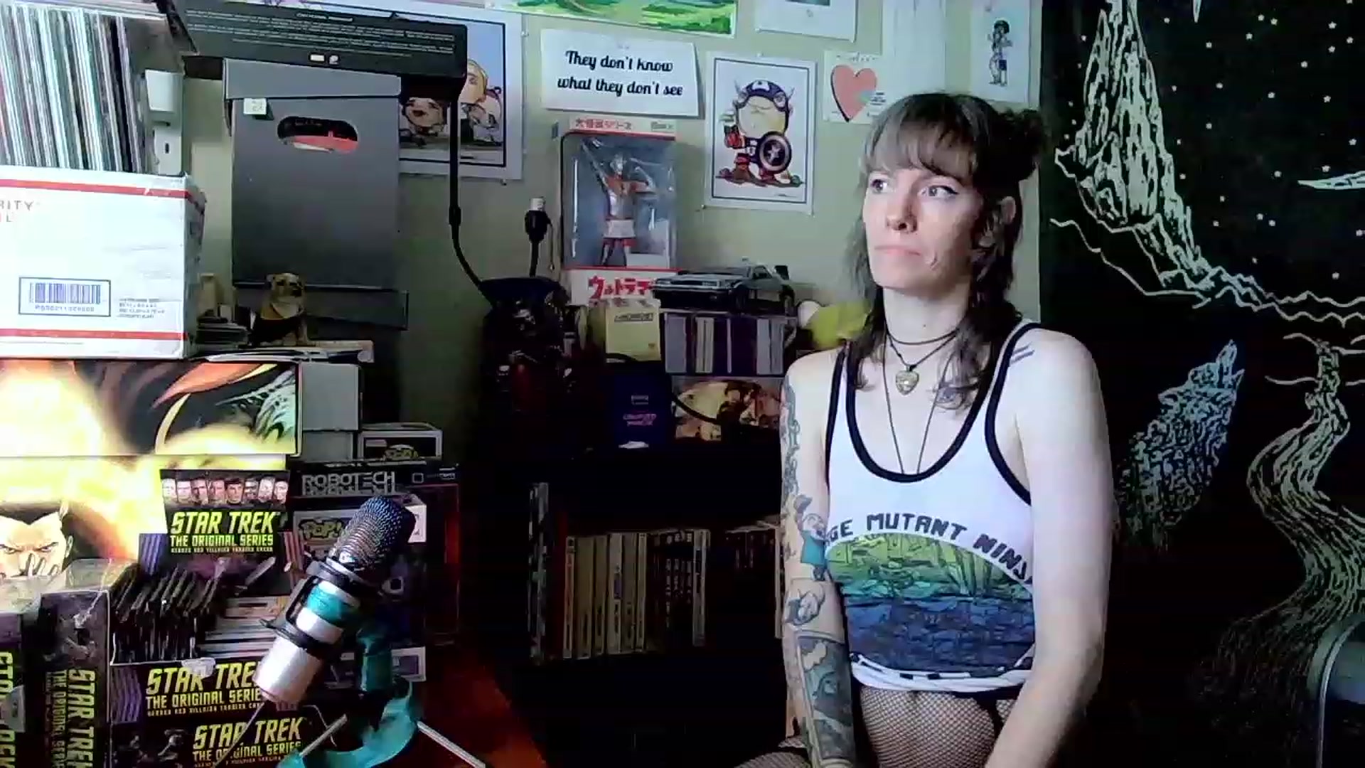 Gallery image thumbnail from CdrTroi's myfreecams stream on, 01/19/2023, 20:22 image 10 of 20