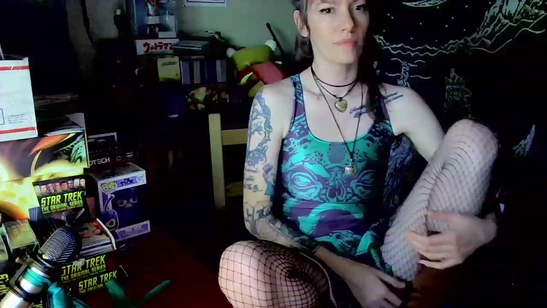 Gallery image thumbnail from CdrTroi's myfreecams stream on, 01/25/2023, 22:27 image 16 of 20