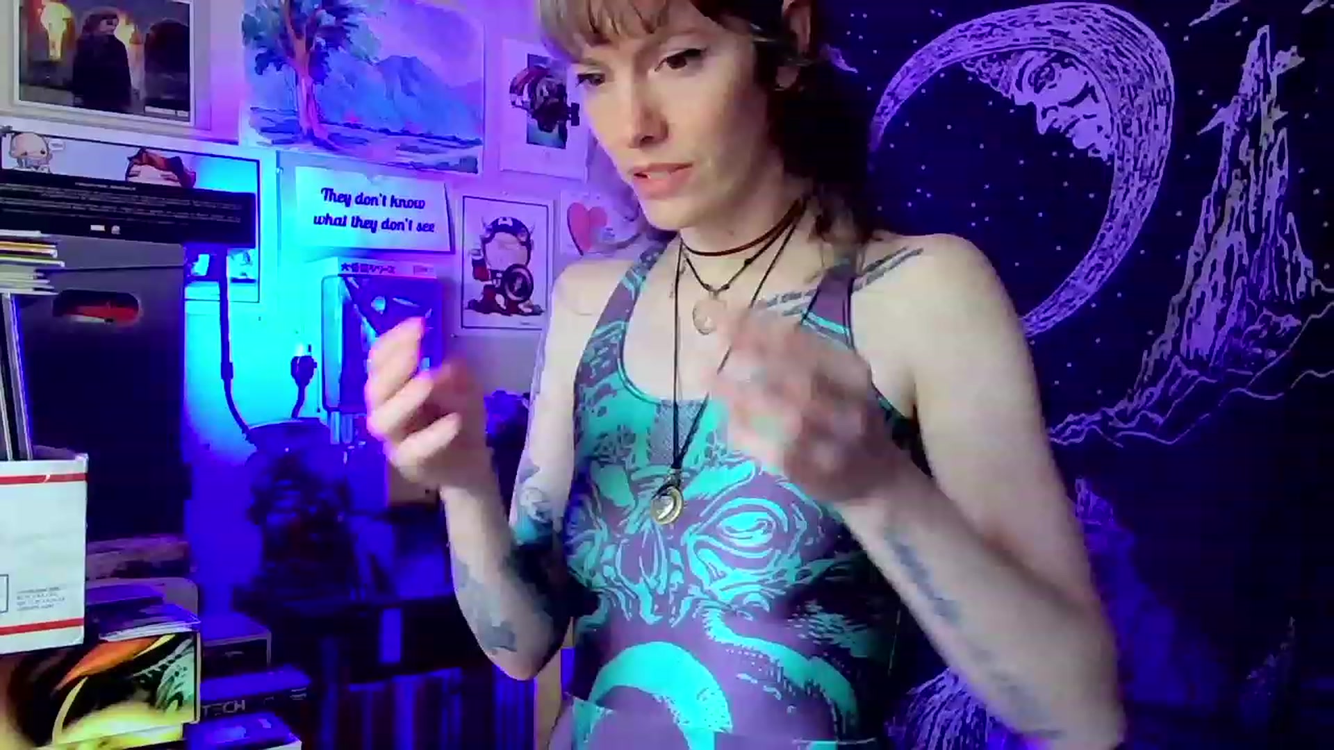 Gallery image thumbnail from CdrTroi's myfreecams stream on, 01/25/2023, 22:27 image 1 of 20