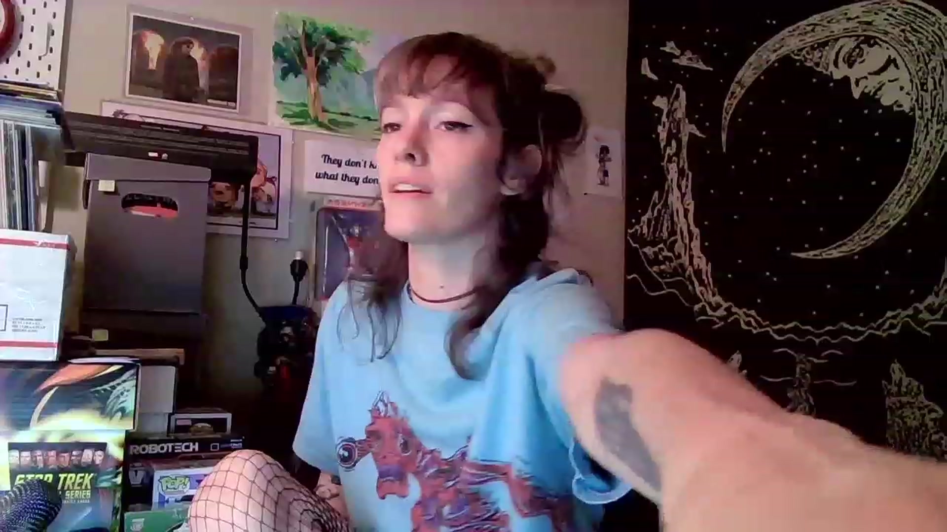 Gallery image thumbnail from CdrTroi's myfreecams stream on, 01/26/2023, 24:00 image 15 of 20