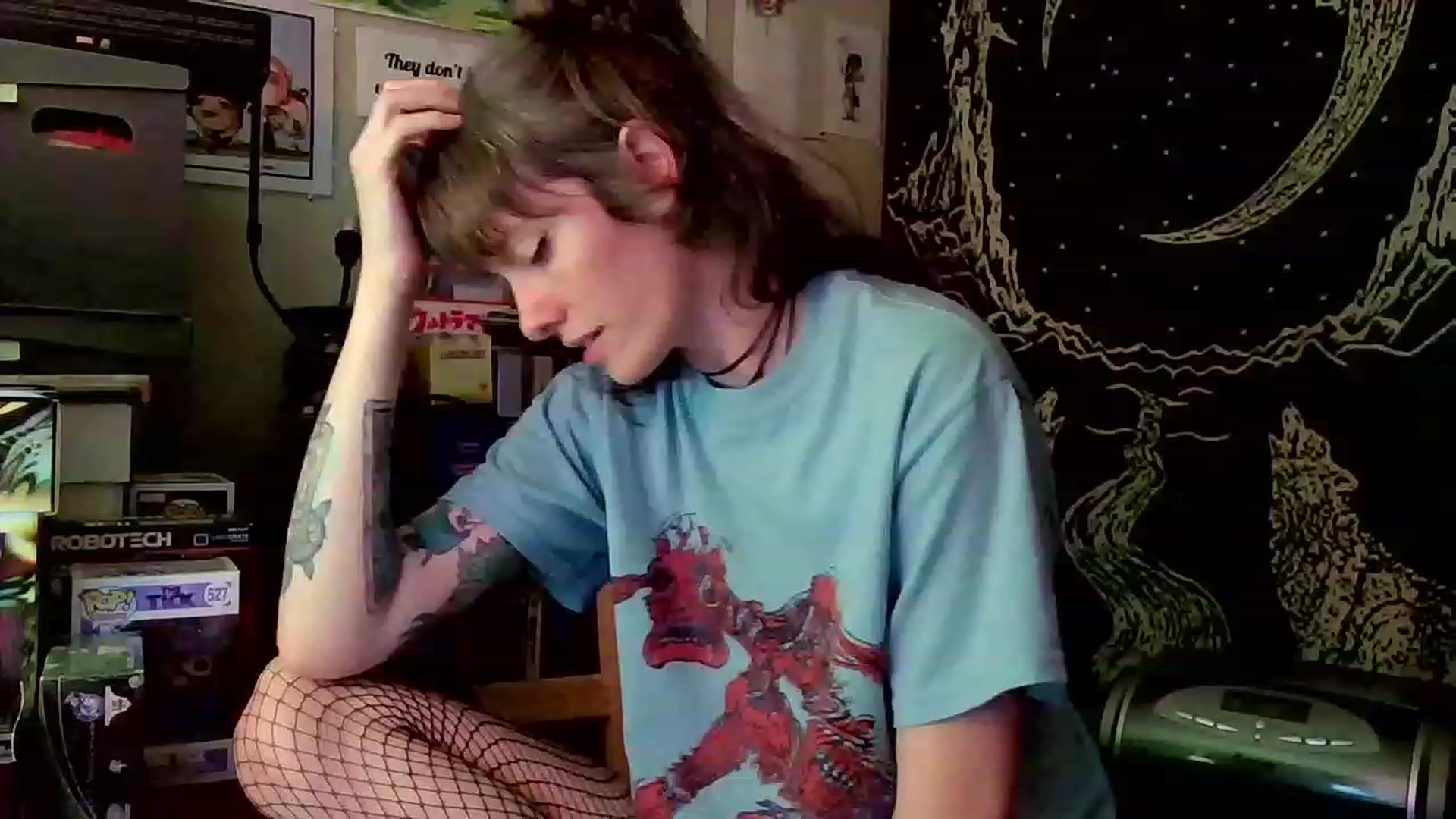 Gallery image thumbnail from CdrTroi's myfreecams stream on, 01/26/2023, 02:29 image 10 of 20