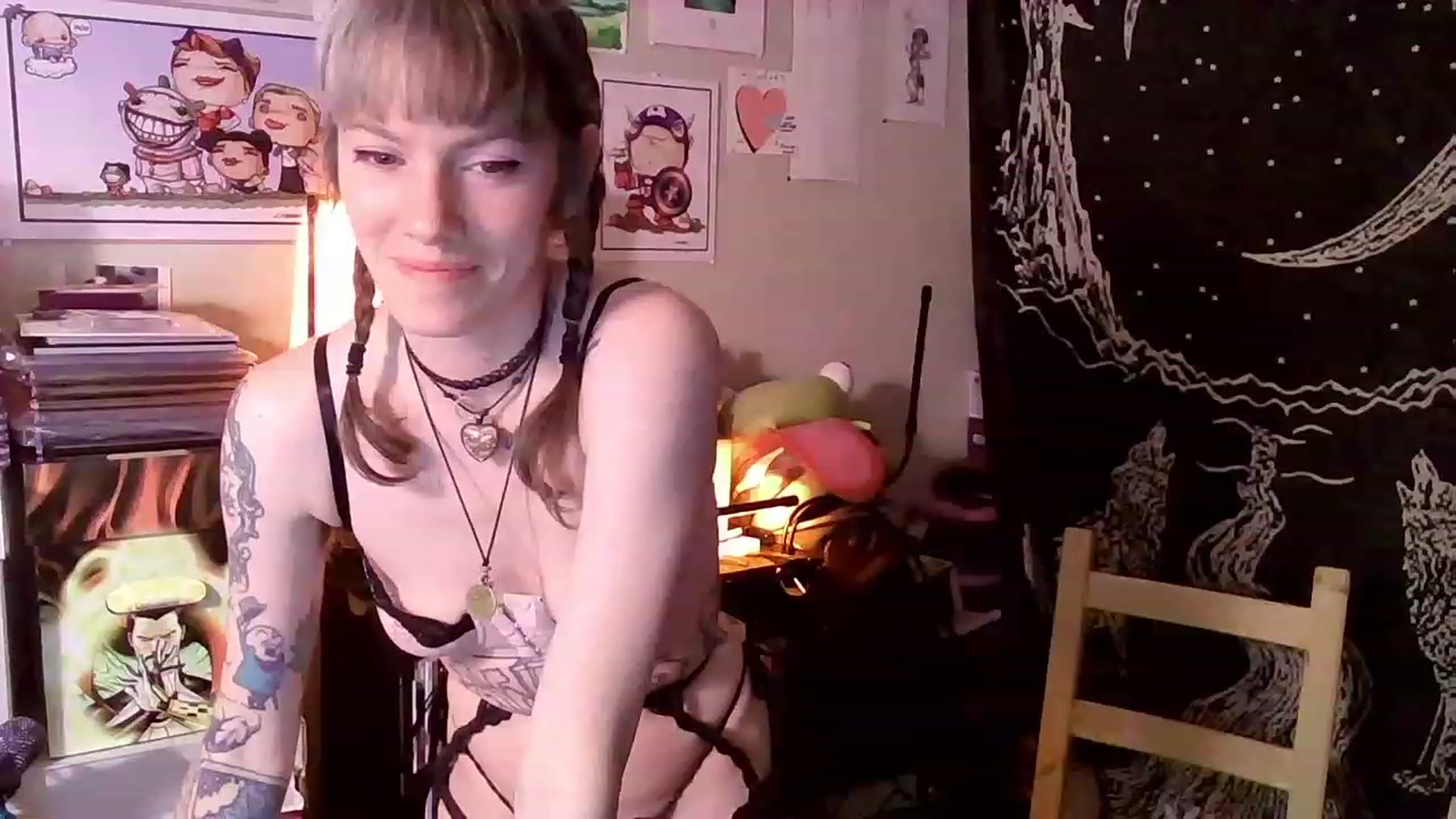Gallery image thumbnail from CdrTroi's myfreecams stream on, 03/02/2023, 01:45 image 14 of 20