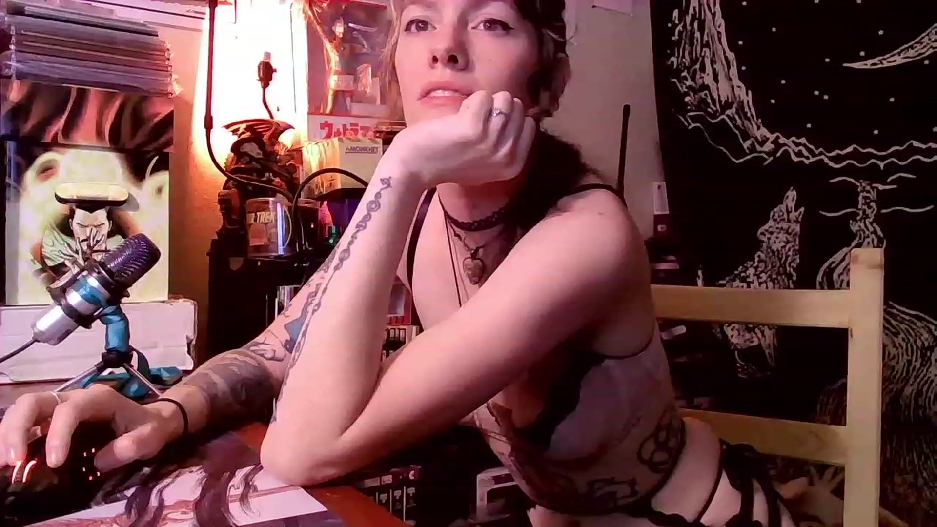 Gallery image thumbnail from CdrTroi's myfreecams stream on, 03/02/2023, 01:45 image 20 of 20