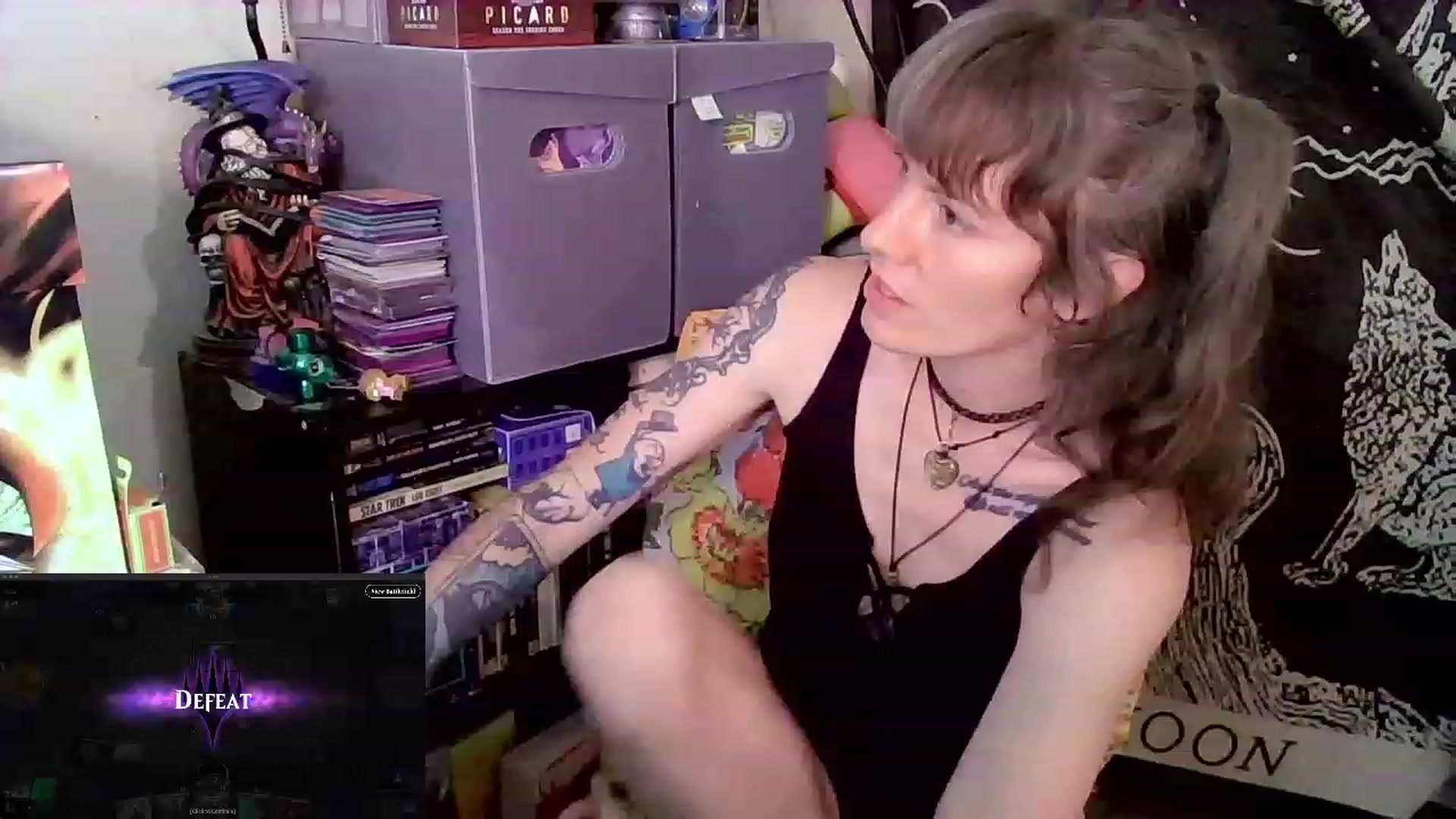 Gallery image thumbnail from CdrTroi's myfreecams stream on, 04/16/2023, 22:10 image 16 of 20