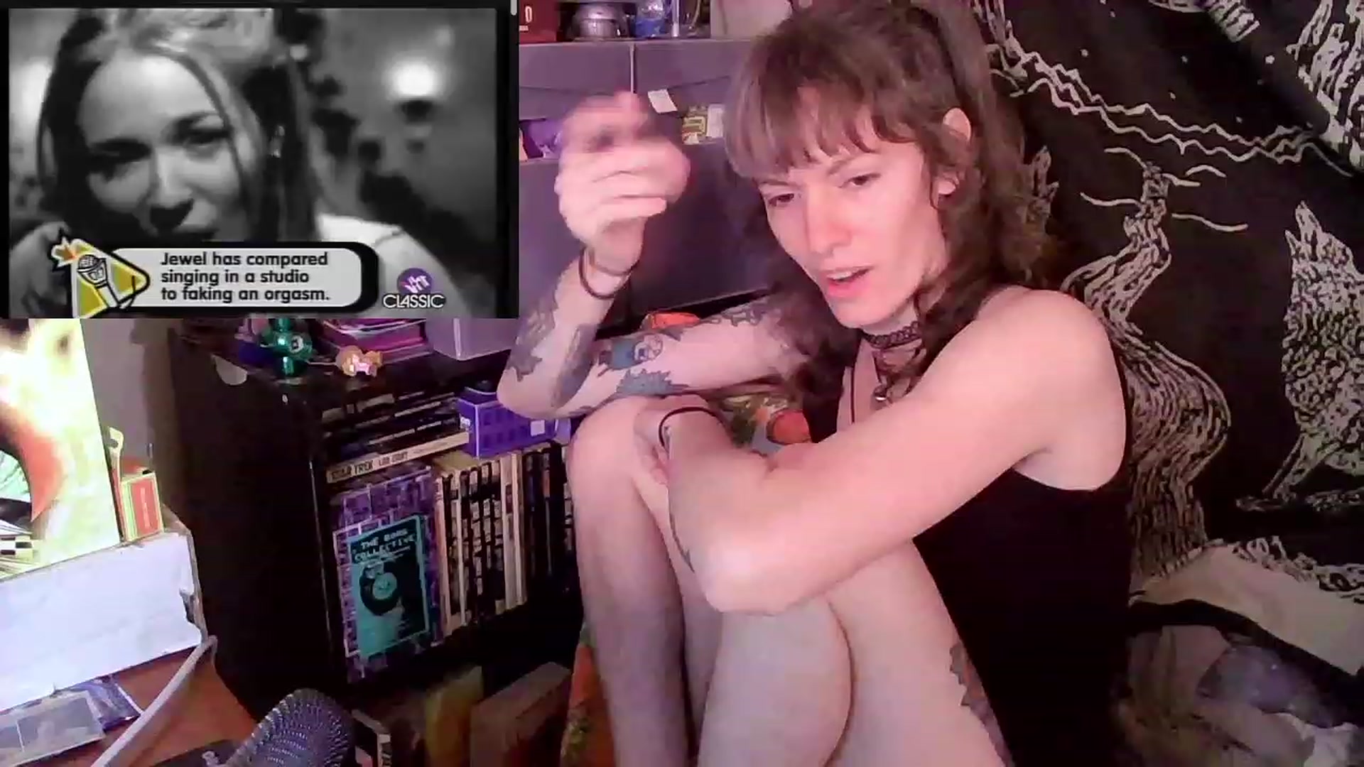 Gallery image thumbnail from CdrTroi's myfreecams stream on, 04/17/2023, 24:50 image 11 of 20