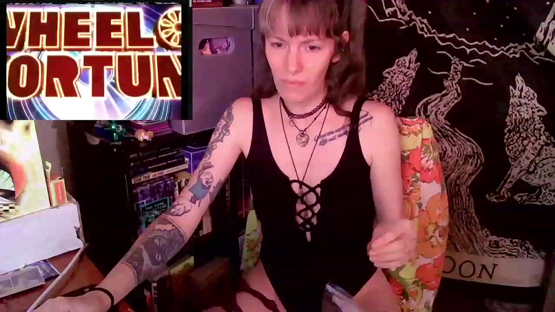 Gallery image thumbnail from CdrTroi's myfreecams stream on, 04/17/2023, 04:49 image 4 of 20