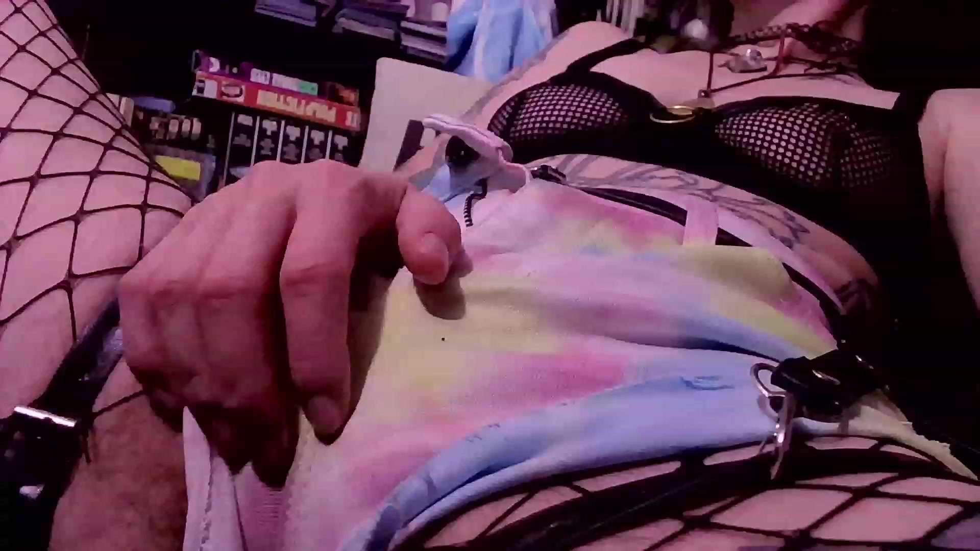 Gallery image thumbnail from CdrTroi's myfreecams stream on, 07/20/2023, 08:22 image 14 of 20