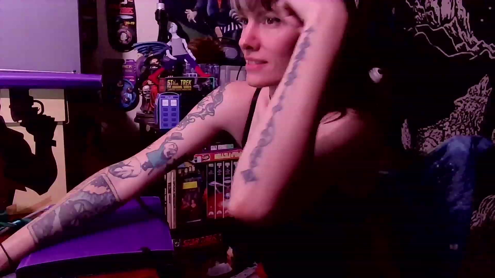 Gallery image thumbnail from CdrTroi's myfreecams stream on, 07/21/2023, 08:36 image 19 of 20