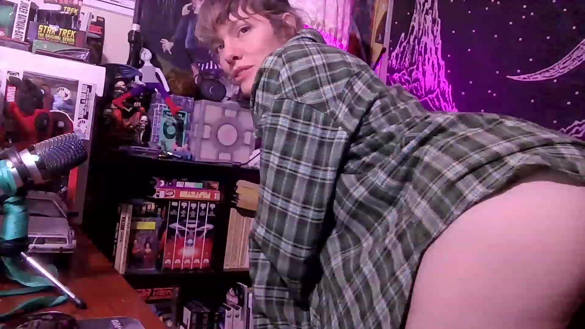 Gallery image thumbnail from CdrTroi's myfreecams stream on, 07/24/2023, 01:58 image 20 of 20