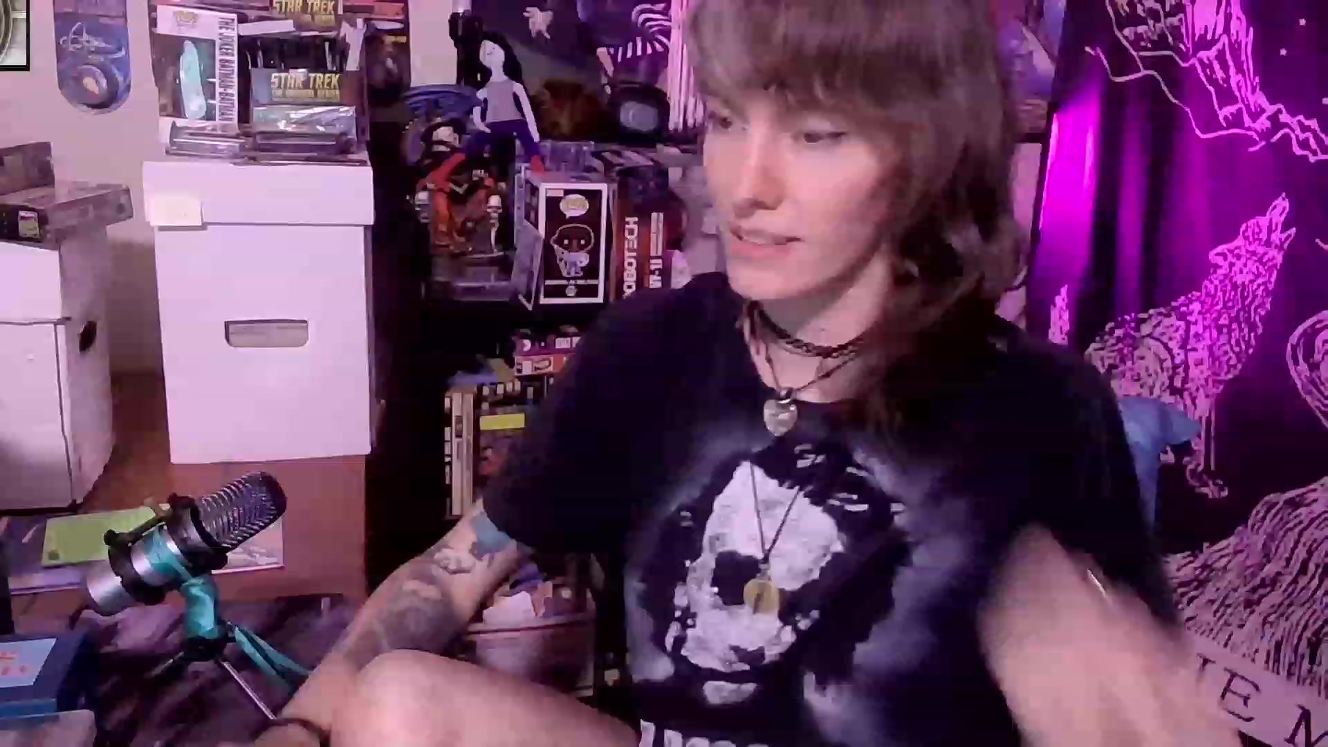 Gallery image thumbnail from CdrTroi's myfreecams stream on, 07/27/2023, 07:20 image 13 of 20