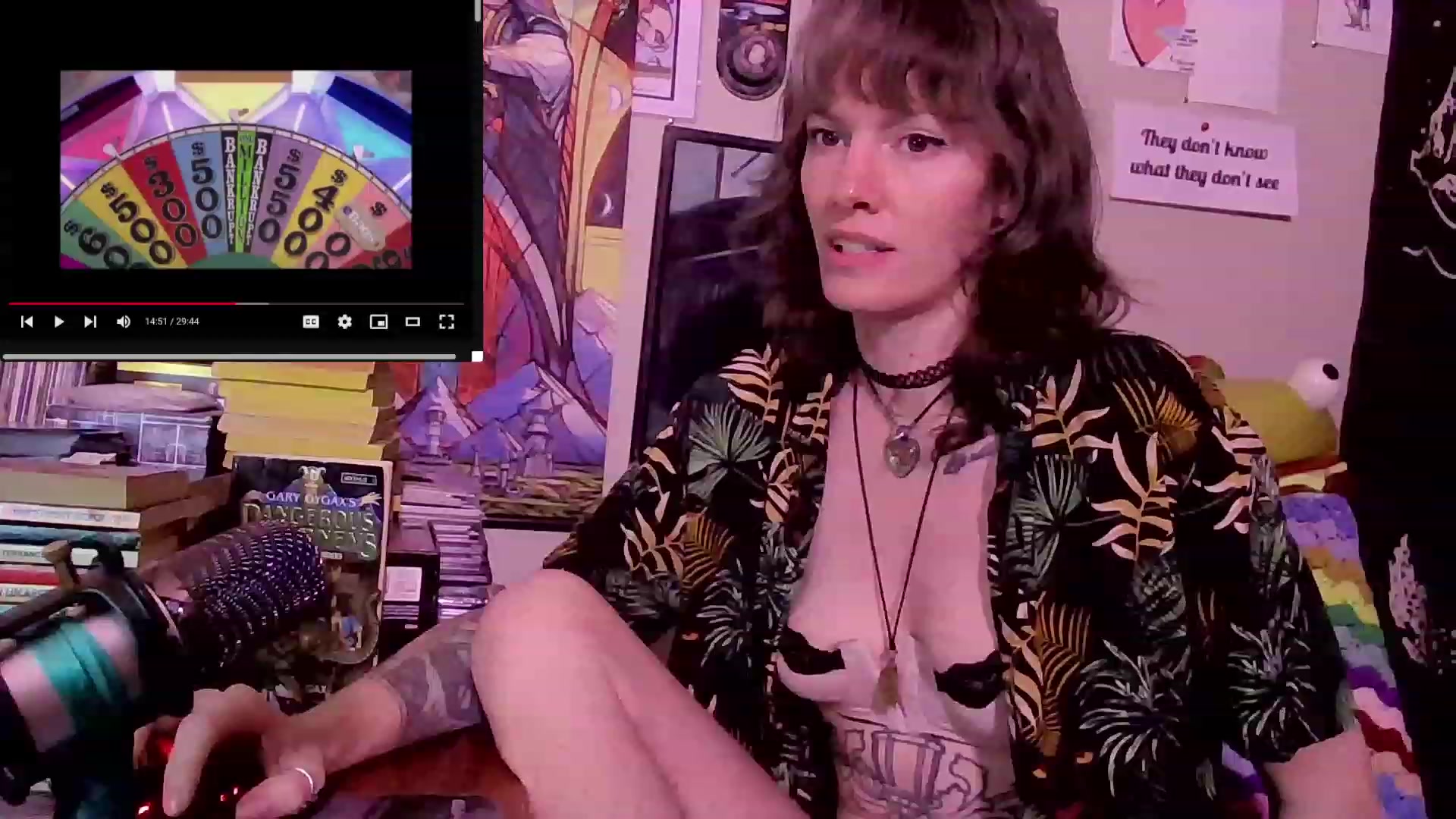 Gallery image thumbnail from CdrTroi's myfreecams stream on, 08/04/2023, 05:42 image 10 of 20