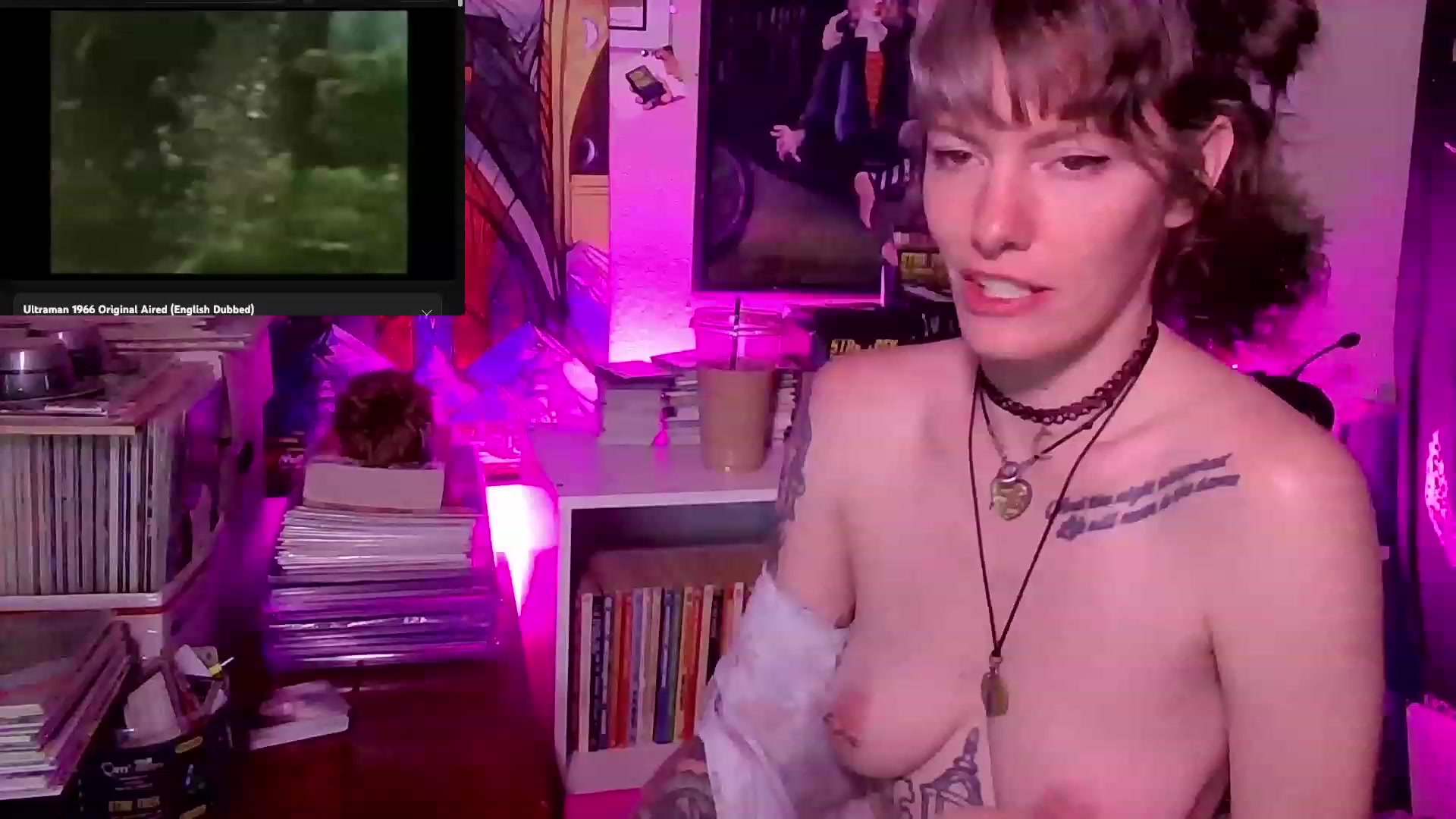 Gallery image thumbnail from CdrTroi's myfreecams stream on, 08/08/2023, 05:06 image 9 of 20