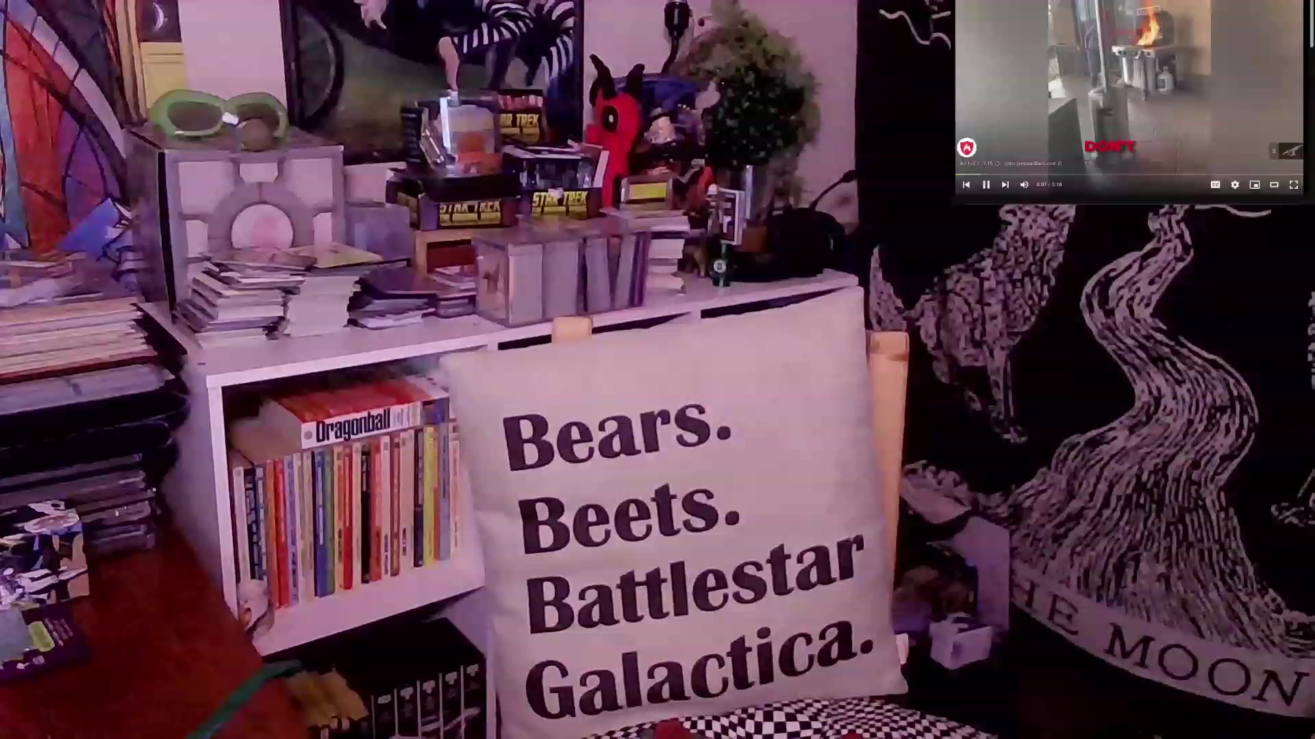 Gallery image thumbnail from CdrTroi's myfreecams stream on, 08/14/2023, 23:22 image 10 of 20