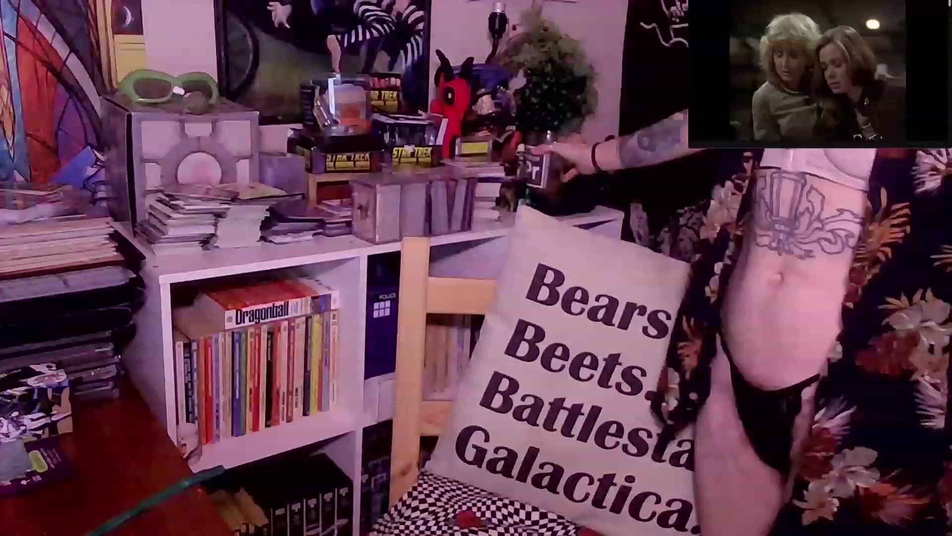 Gallery image thumbnail from CdrTroi's myfreecams stream on, 08/14/2023, 23:22 image 17 of 20