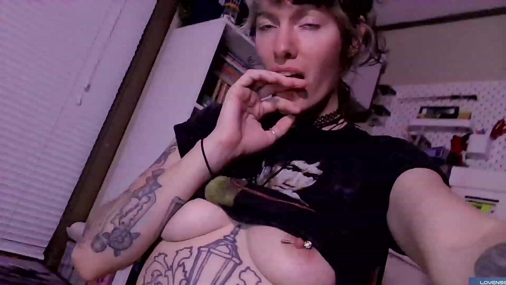 Gallery image thumbnail from CdrTroi's myfreecams stream on, 08/26/2023, 08:44 image 10 of 20