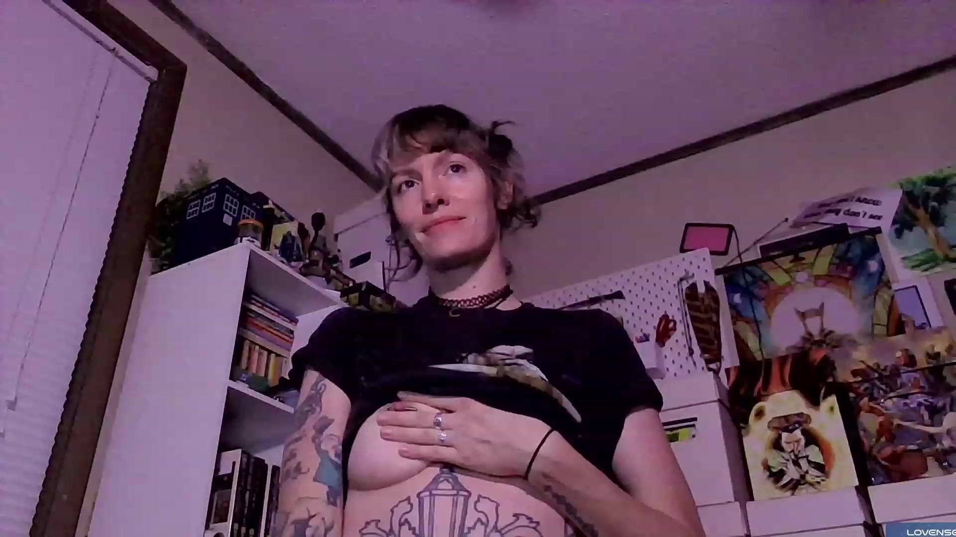 Gallery image thumbnail from CdrTroi's myfreecams stream on, 08/26/2023, 08:44 image 1 of 20