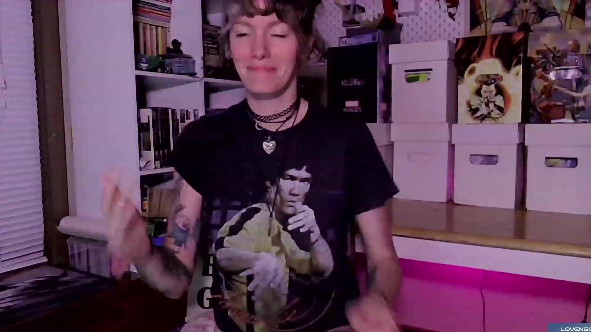 Gallery image thumbnail from CdrTroi's myfreecams stream on, 08/26/2023, 08:44 image 17 of 20