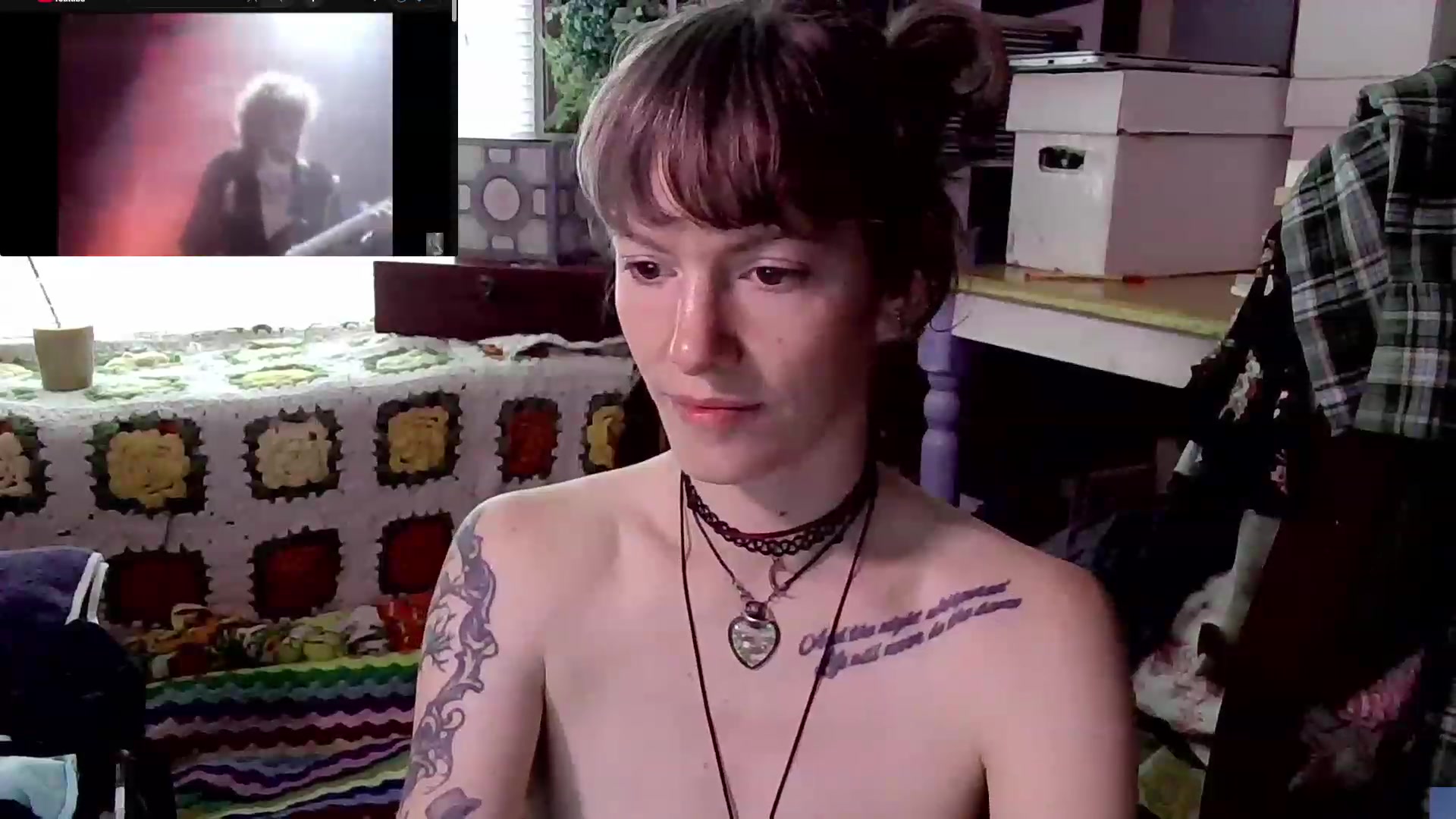 Gallery image thumbnail from CdrTroi's myfreecams stream on, 09/01/2023, 19:43 image 11 of 20