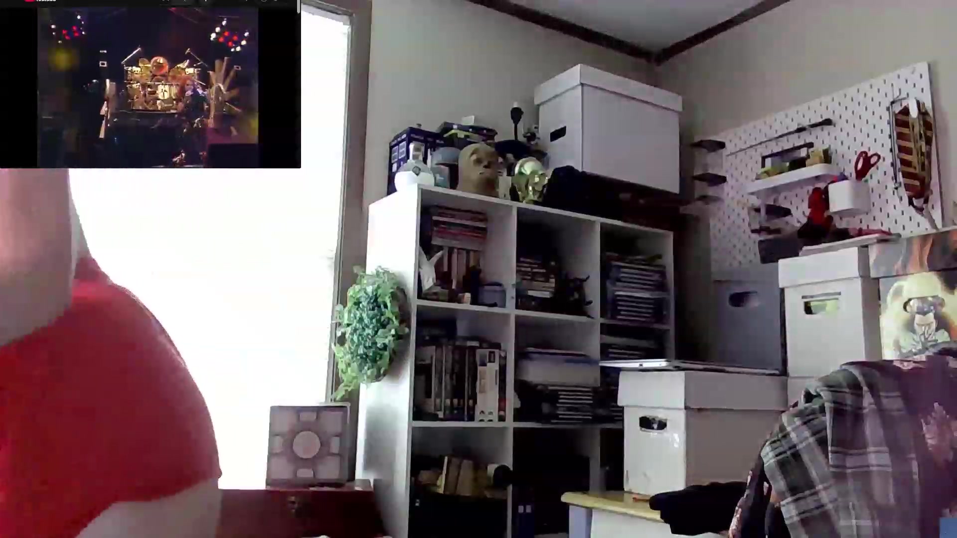 Gallery image thumbnail from CdrTroi's myfreecams stream on, 09/01/2023, 19:43 image 4 of 20