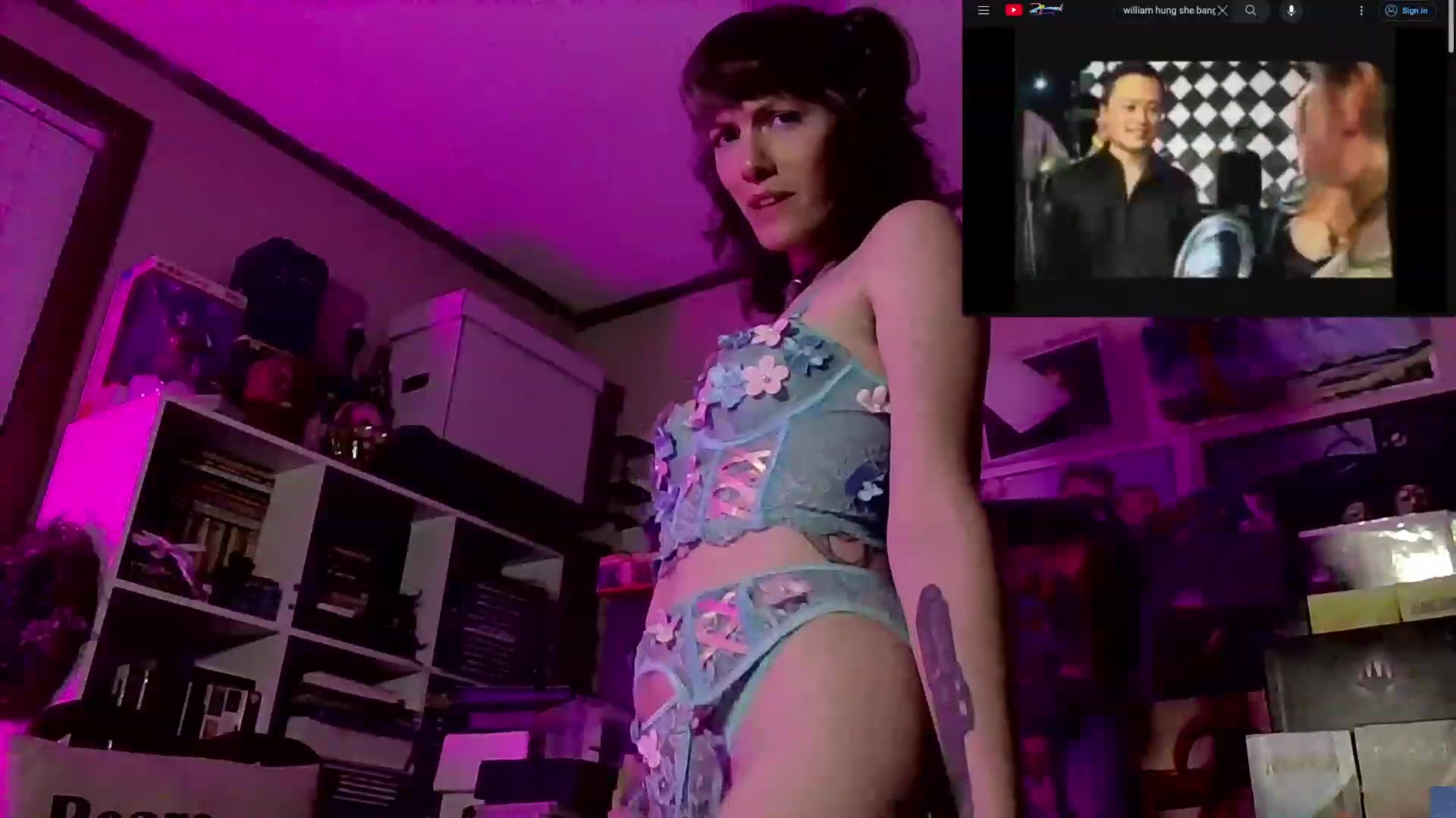 Gallery image thumbnail from CdrTroi's myfreecams stream on, 09/09/2023, 03:35 image 13 of 20