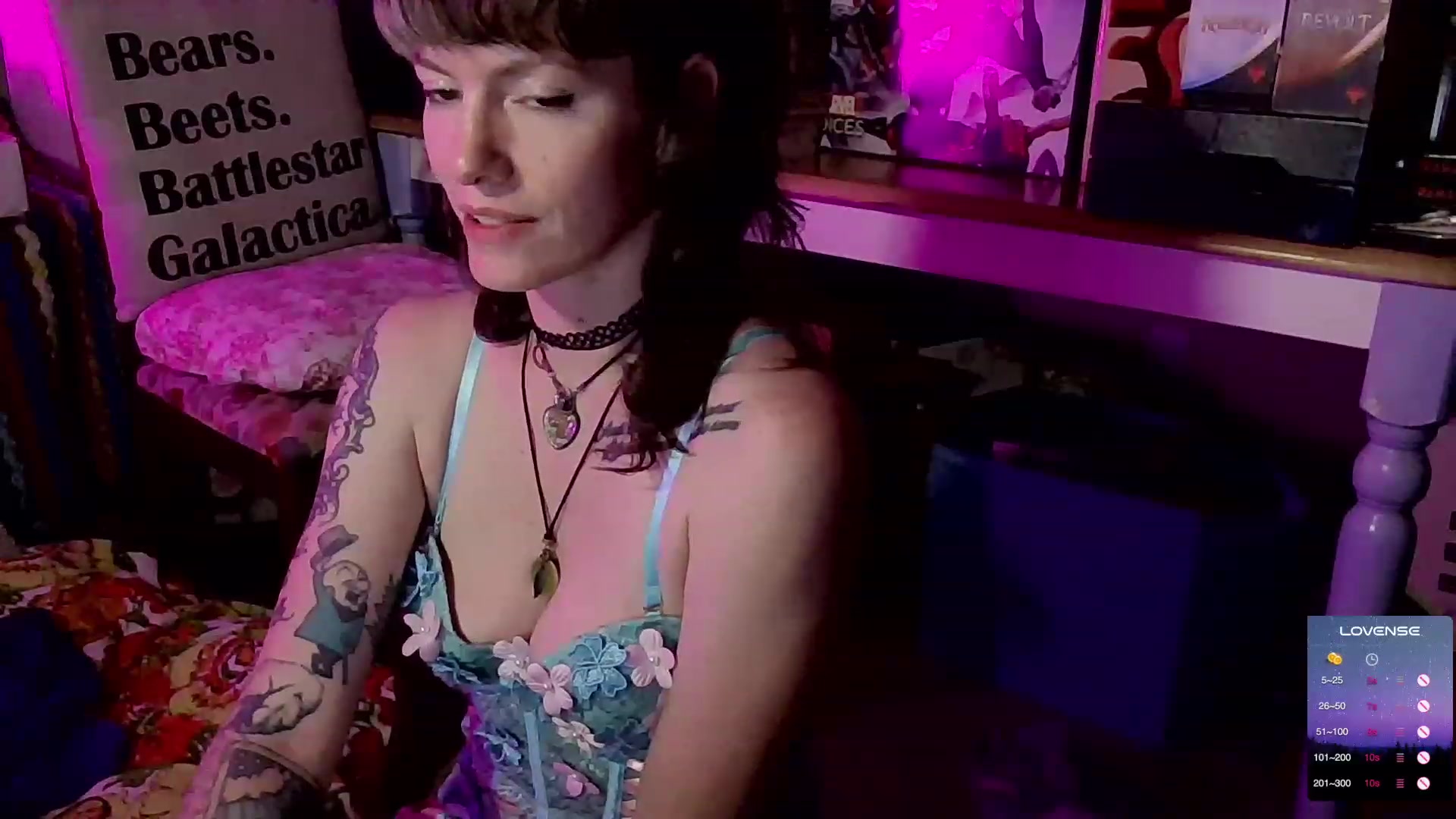 Gallery image thumbnail from CdrTroi's myfreecams stream on, 09/09/2023, 03:35 image 16 of 20