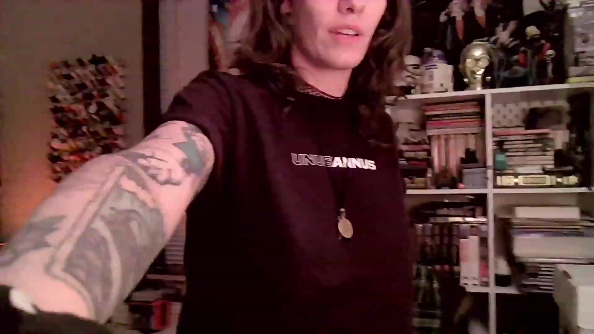 Gallery image thumbnail from CdrTroi's myfreecams stream on, 09/19/2023, 06:50 image 6 of 20