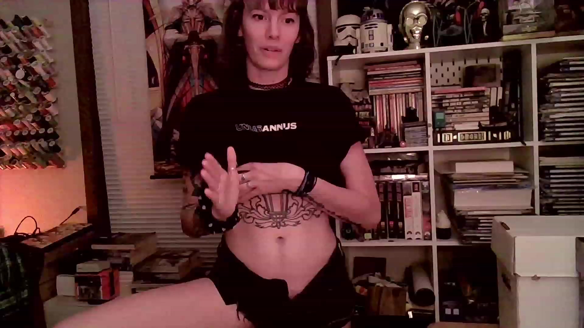 Gallery image thumbnail from CdrTroi's myfreecams stream on, 09/19/2023, 06:50 image 13 of 20