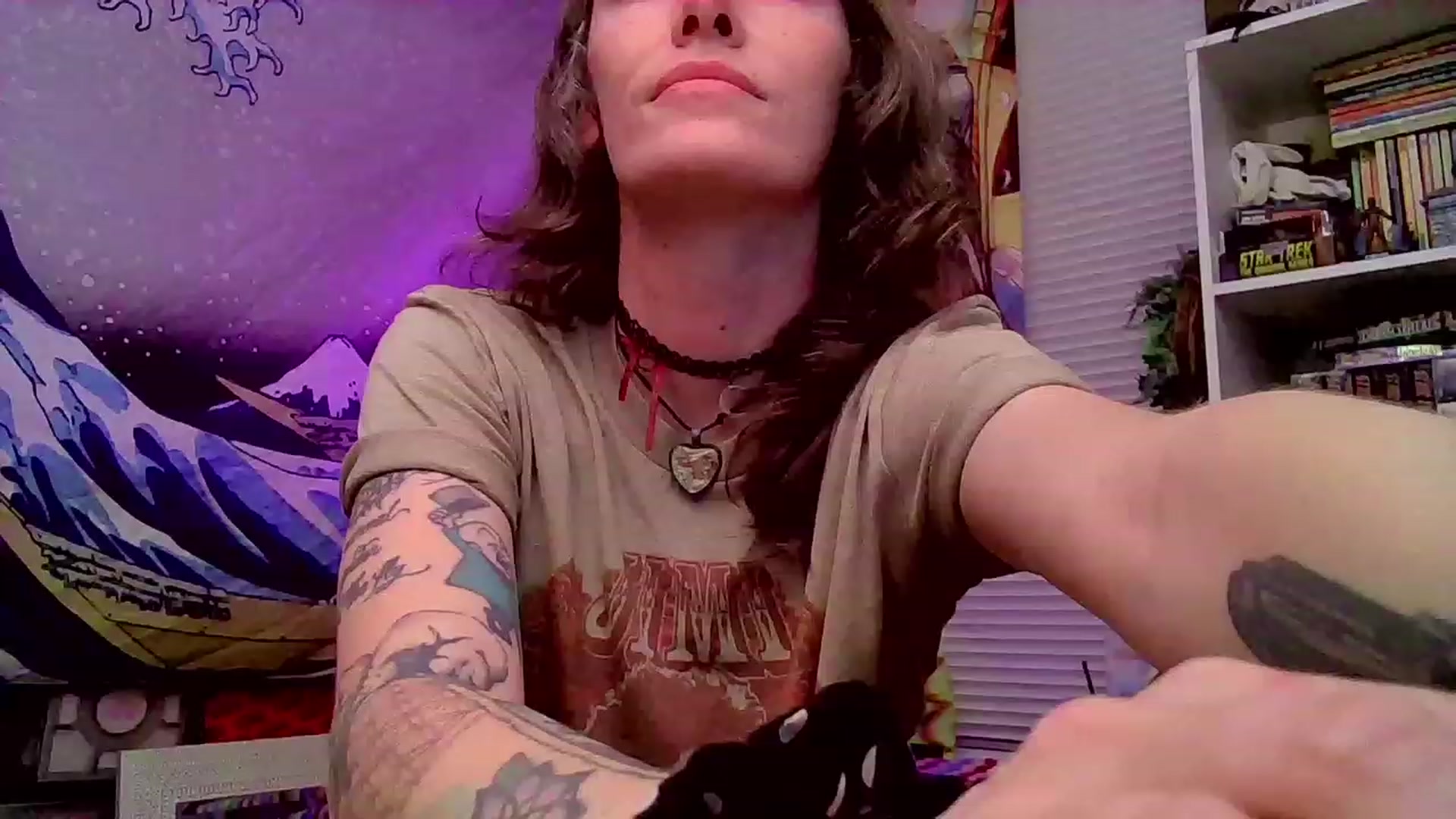Gallery image thumbnail from CdrTroi's myfreecams stream on, 09/27/2023, 06:08 image 14 of 20