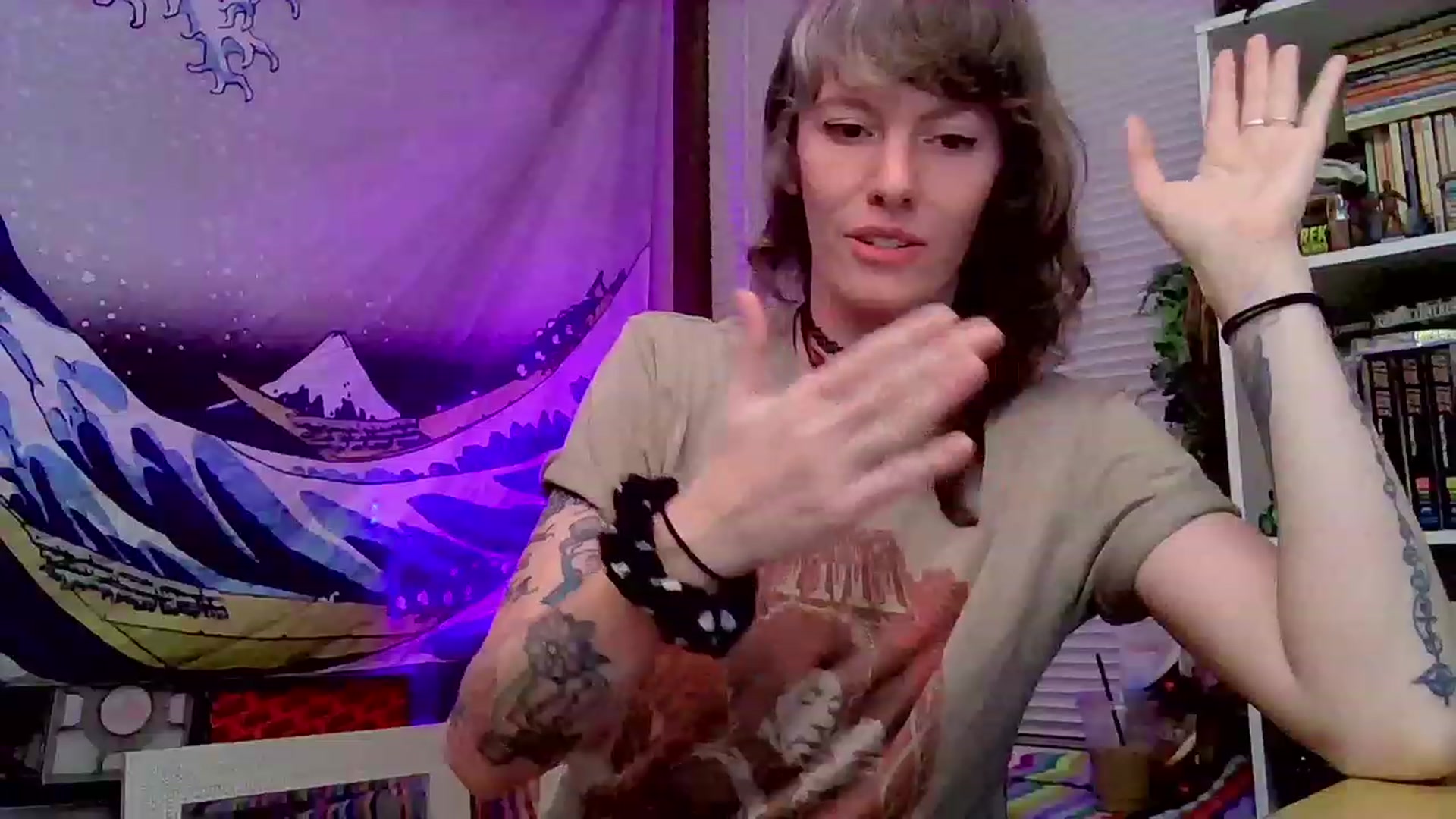 Gallery image thumbnail from CdrTroi's myfreecams stream on, 09/27/2023, 06:08 image 20 of 20