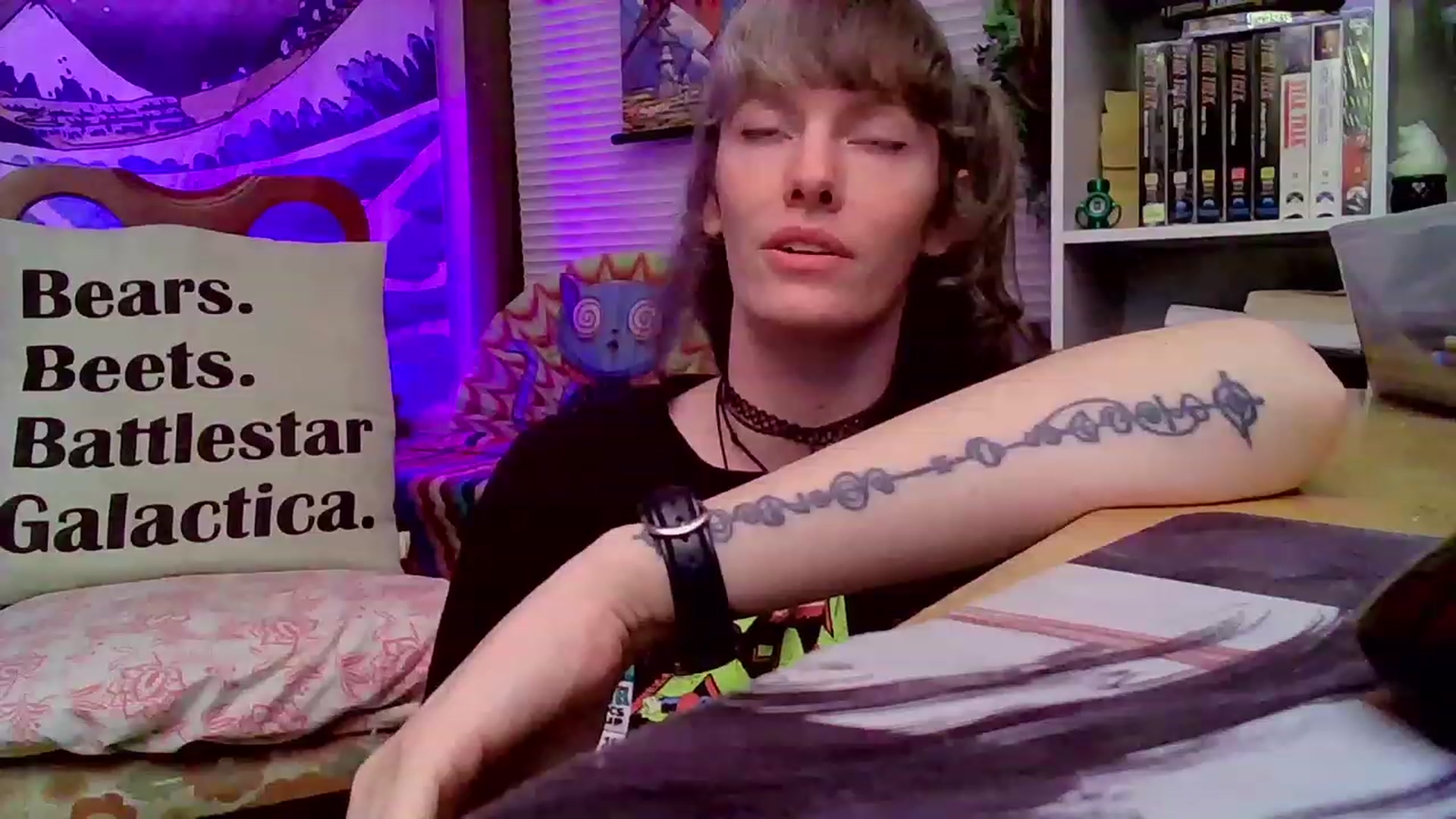 Gallery image thumbnail from CdrTroi's myfreecams stream on, 09/28/2023, 03:37 image 11 of 20