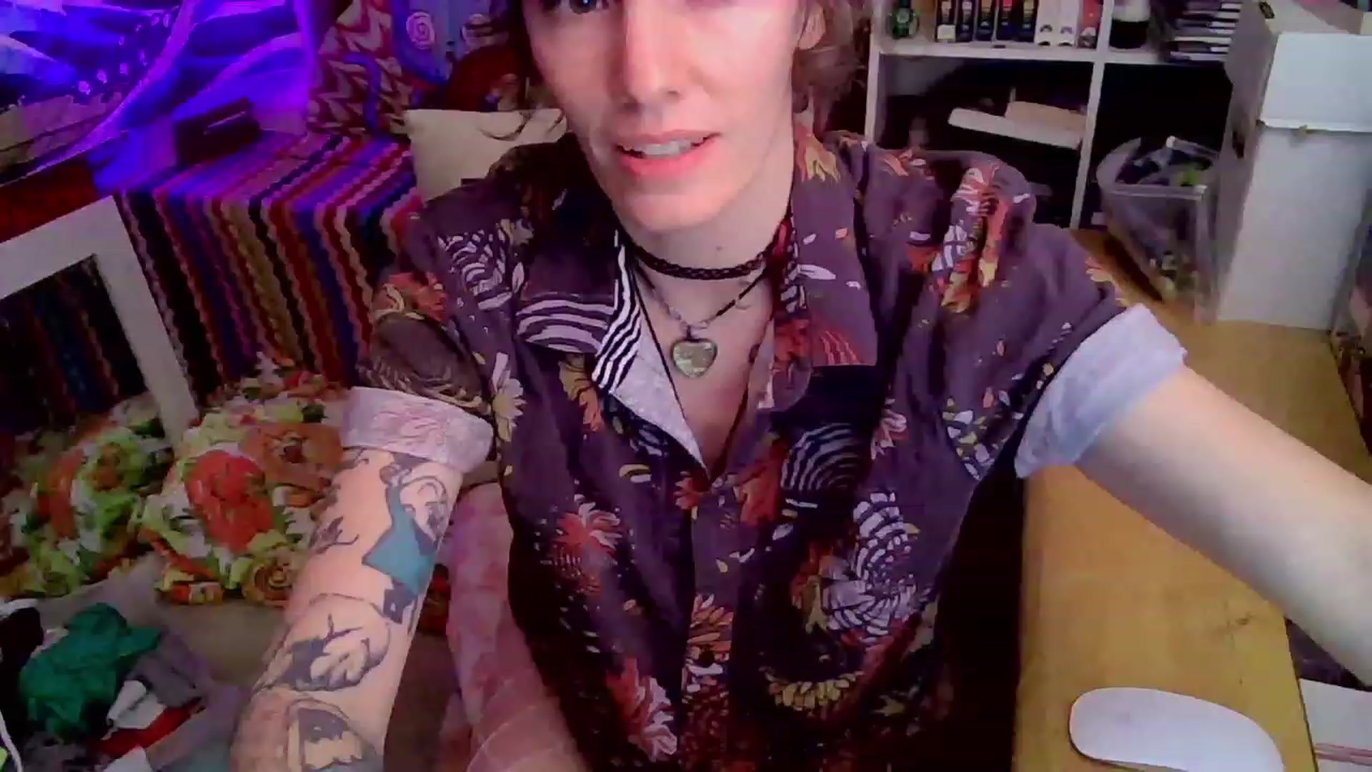Gallery image thumbnail from CdrTroi's myfreecams stream on, 09/30/2023, 01:10 image 14 of 20