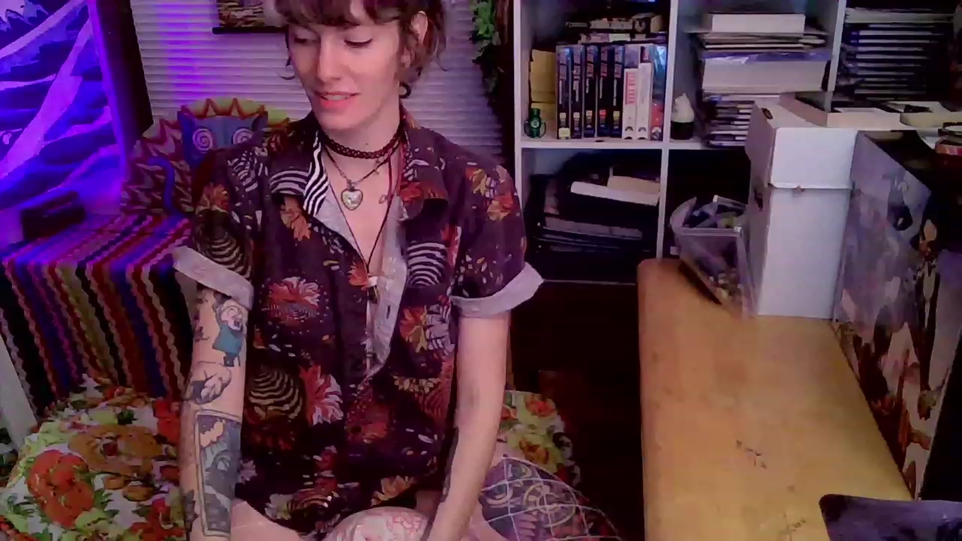 Gallery image thumbnail from CdrTroi's myfreecams stream on, 09/30/2023, 01:10 image 18 of 20