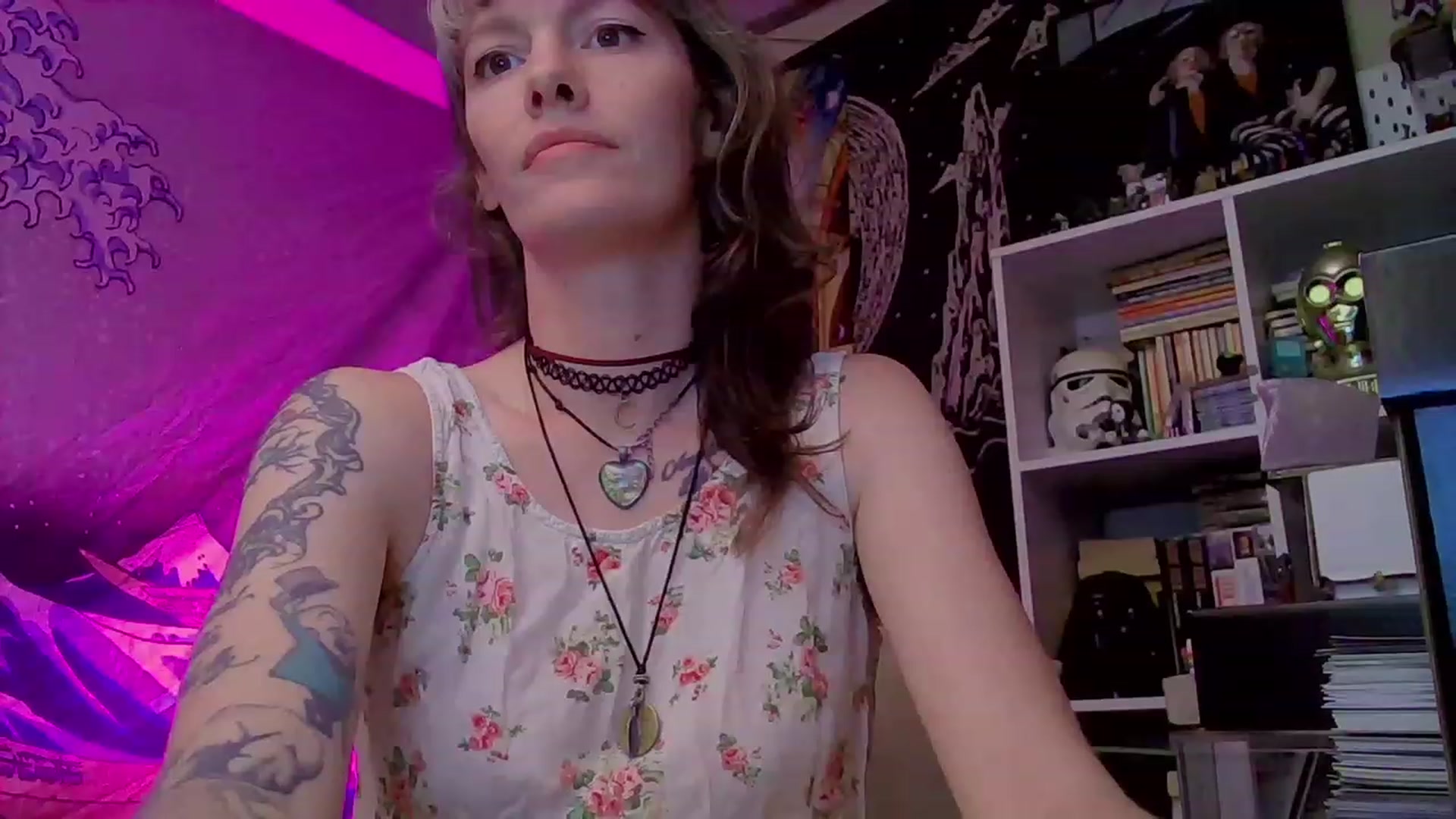 Gallery image thumbnail from CdrTroi's myfreecams stream on, 10/16/2023, 04:03 image 5 of 20